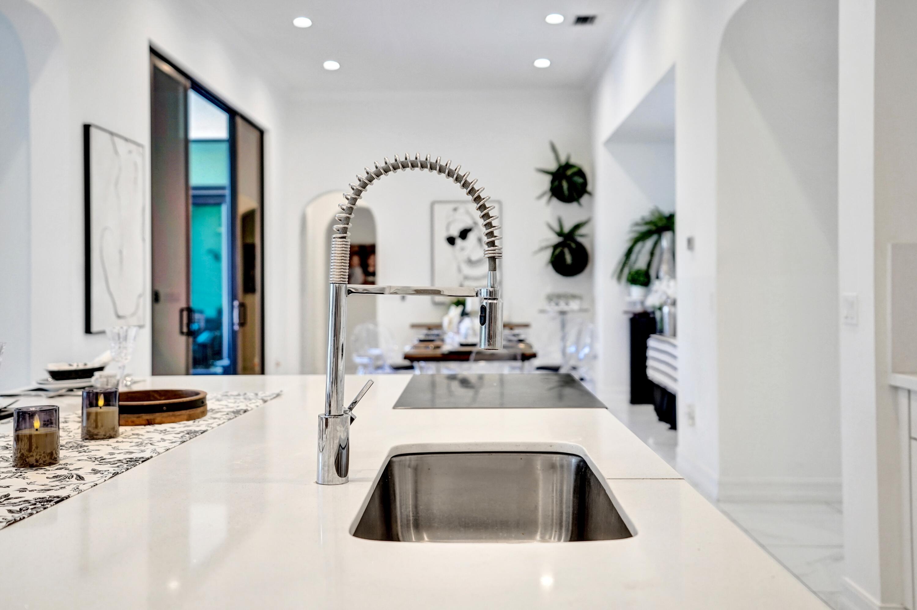 PALM MEADOWS ESTATES - Residential