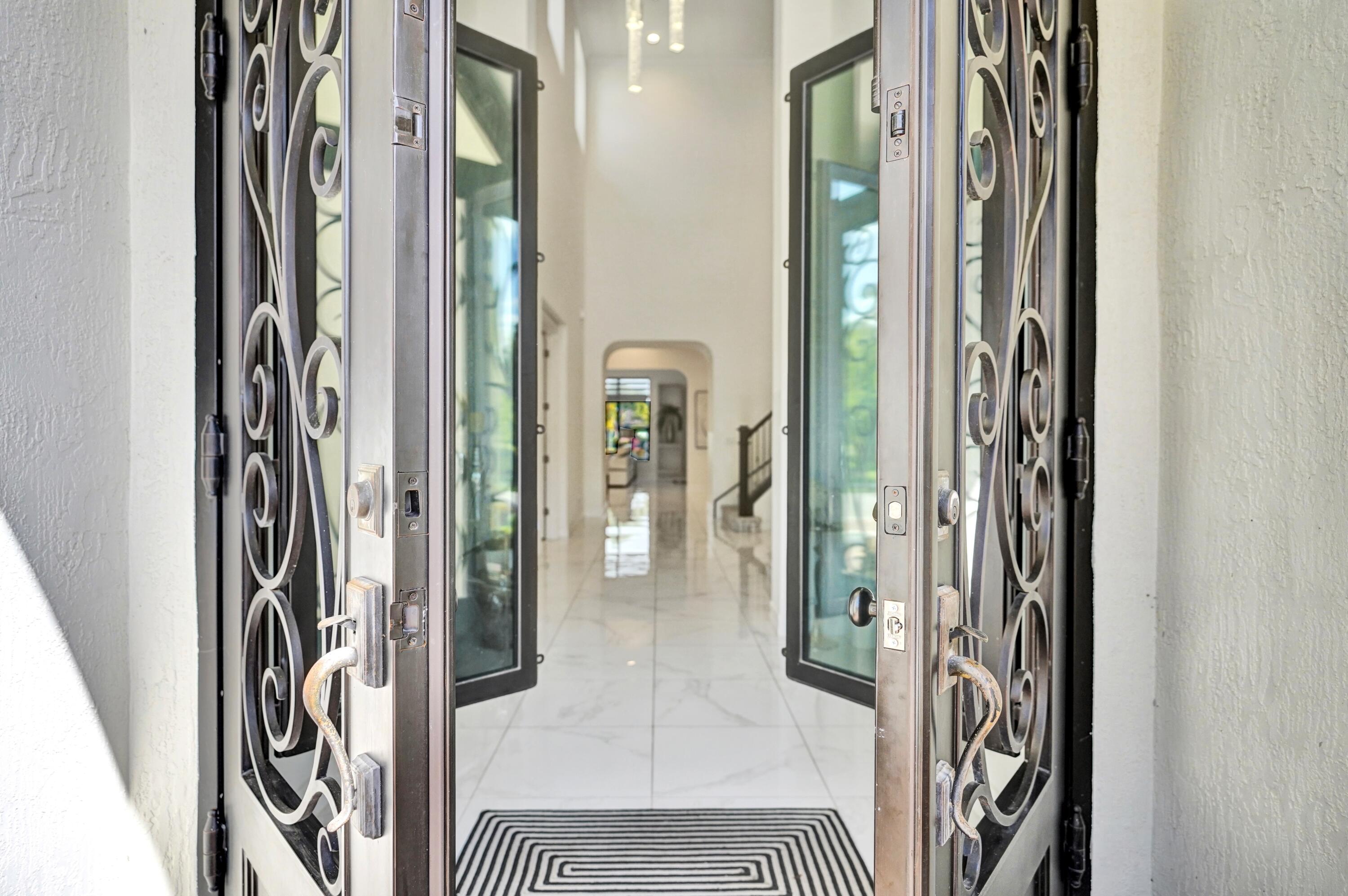 PALM MEADOWS ESTATES - Residential