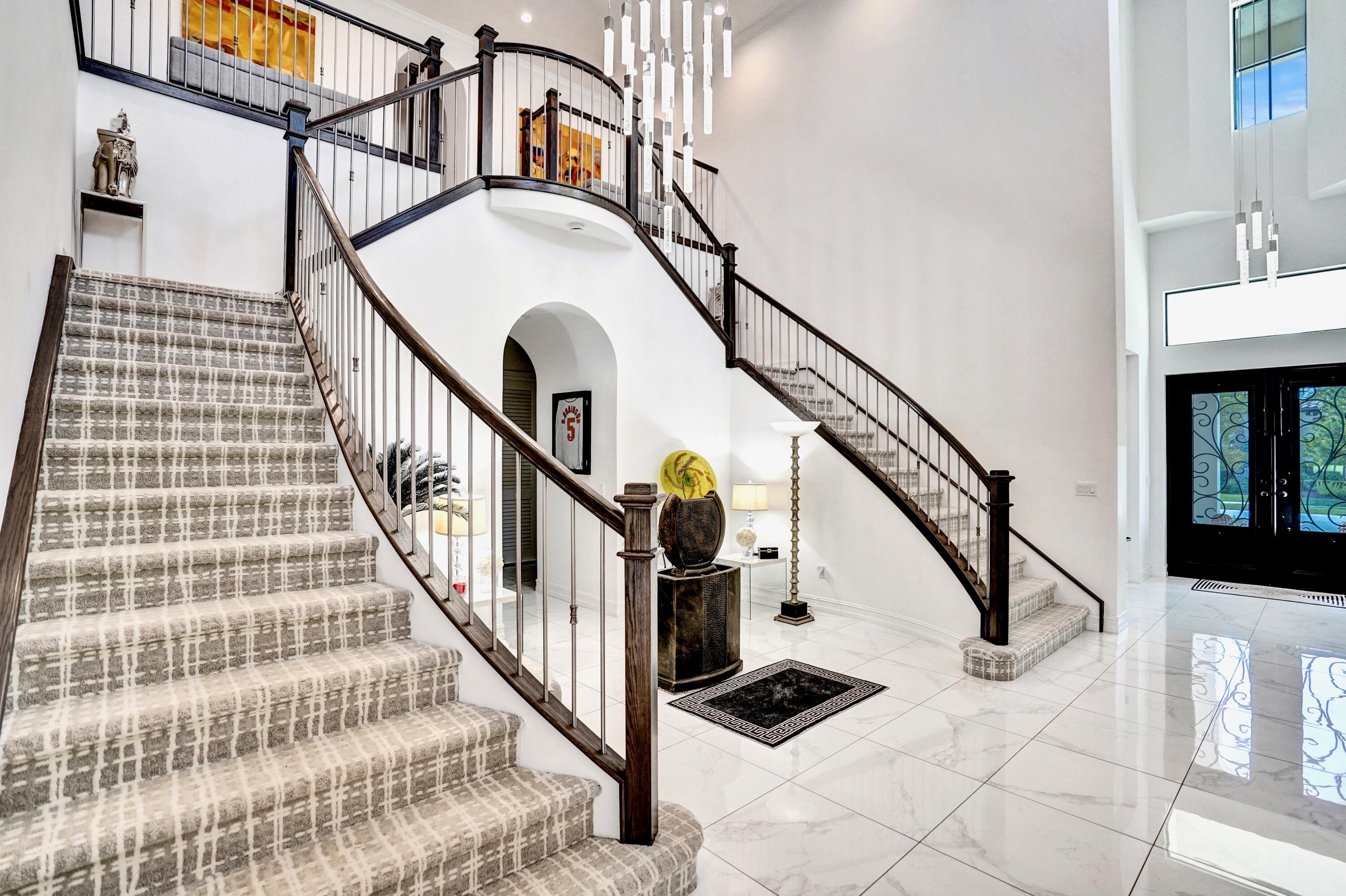 PALM MEADOWS ESTATES - Residential