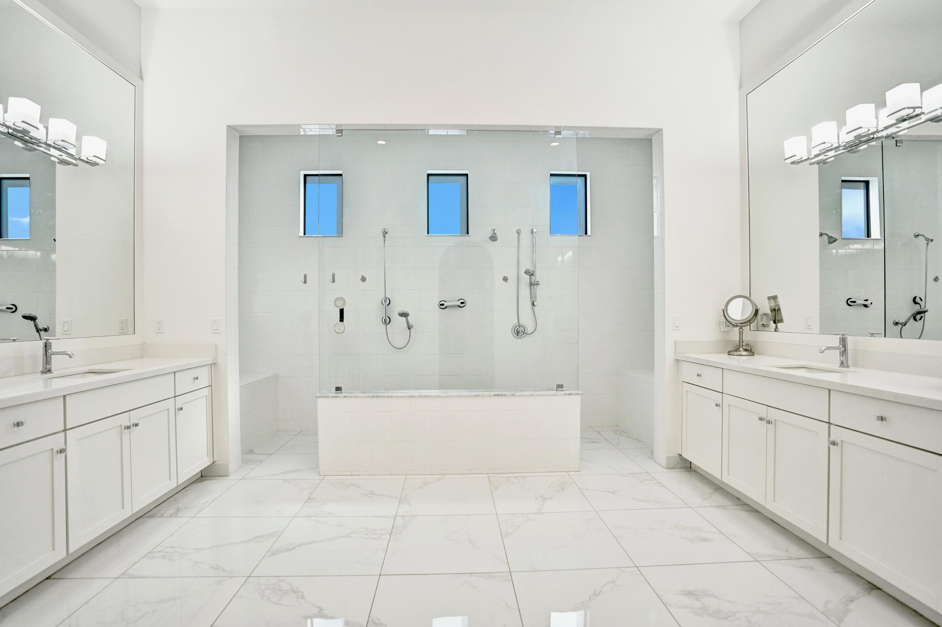 PALM MEADOWS ESTATES - Residential