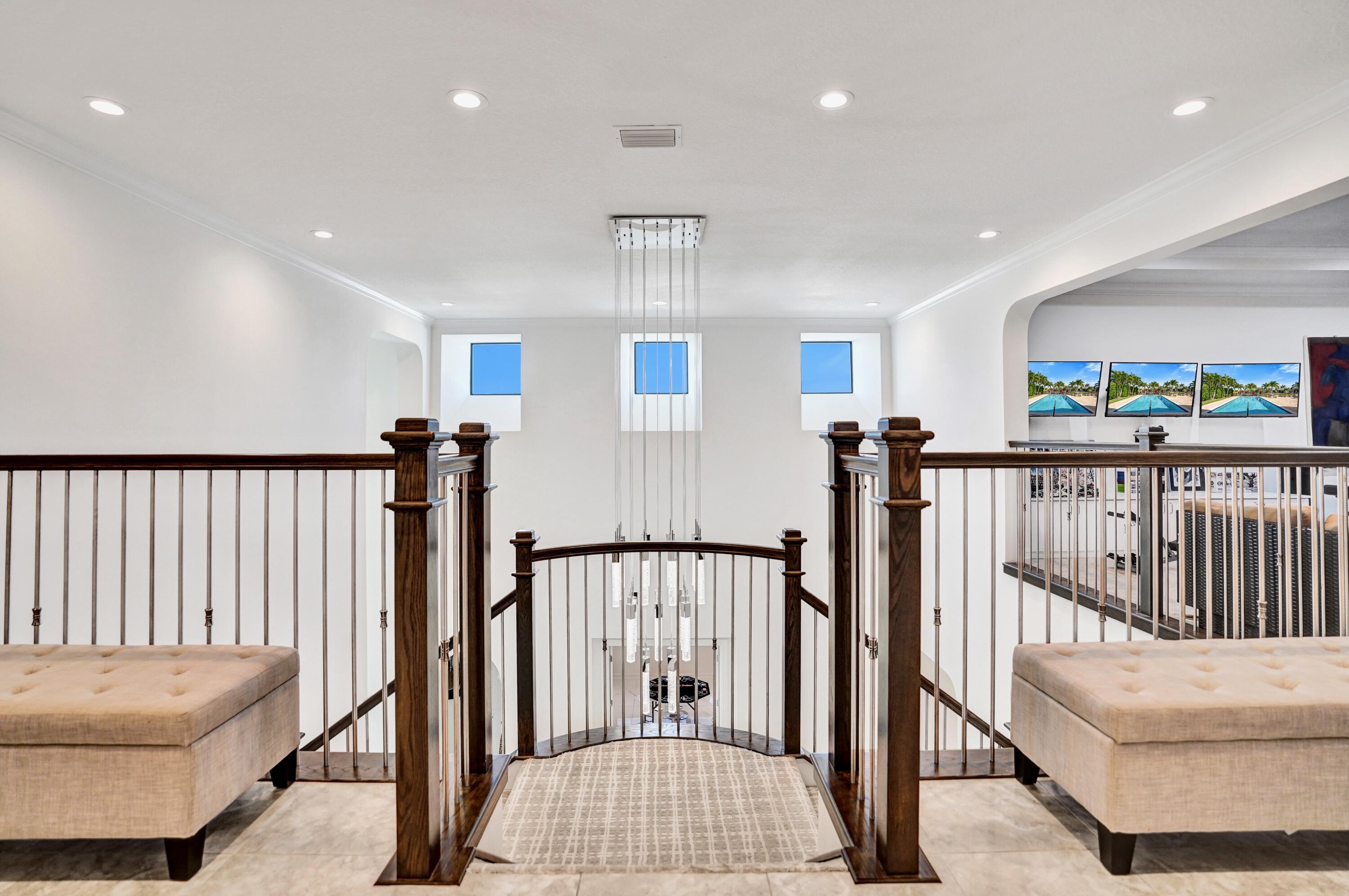 PALM MEADOWS ESTATES - Residential