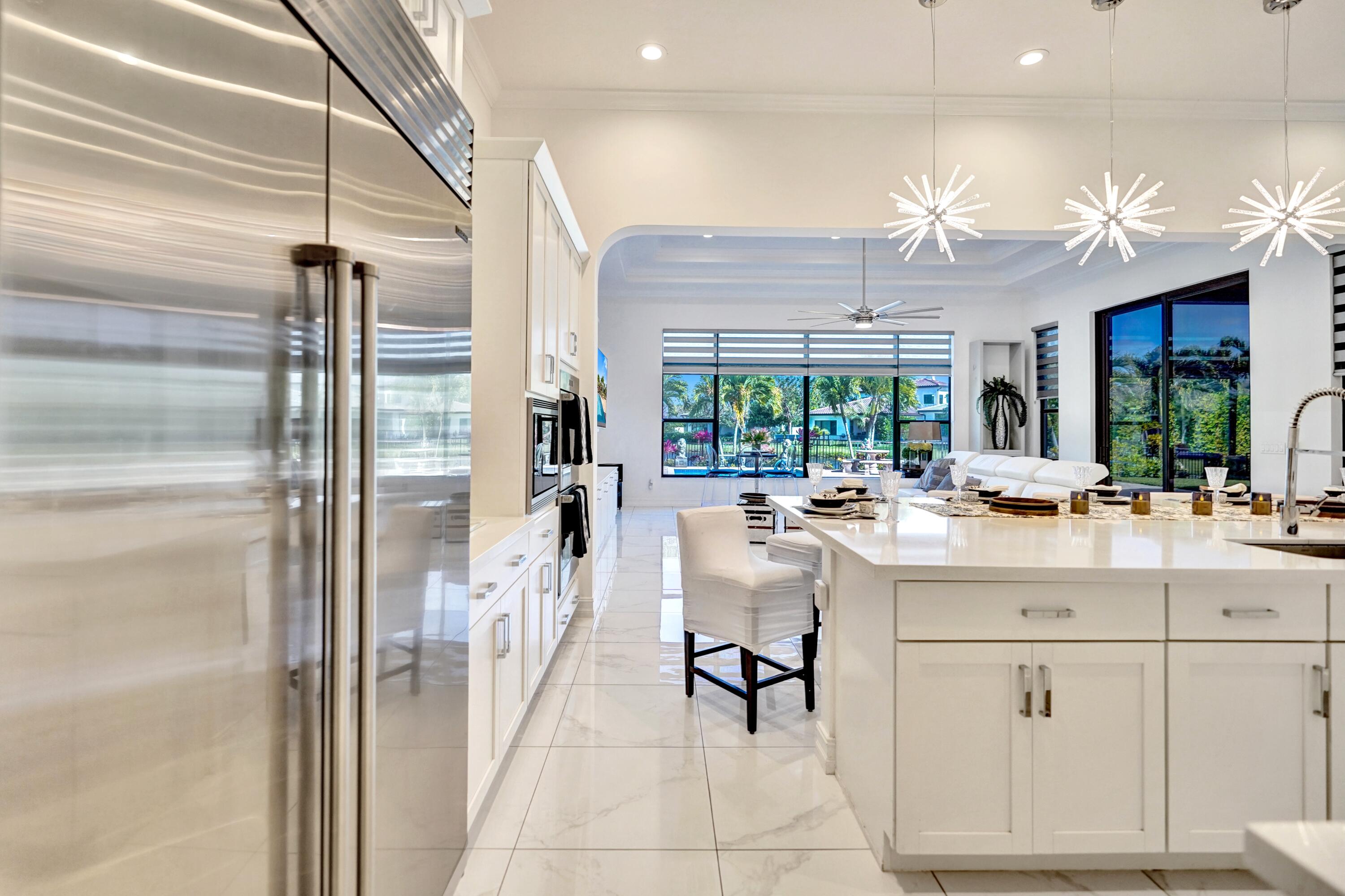 PALM MEADOWS ESTATES - Residential