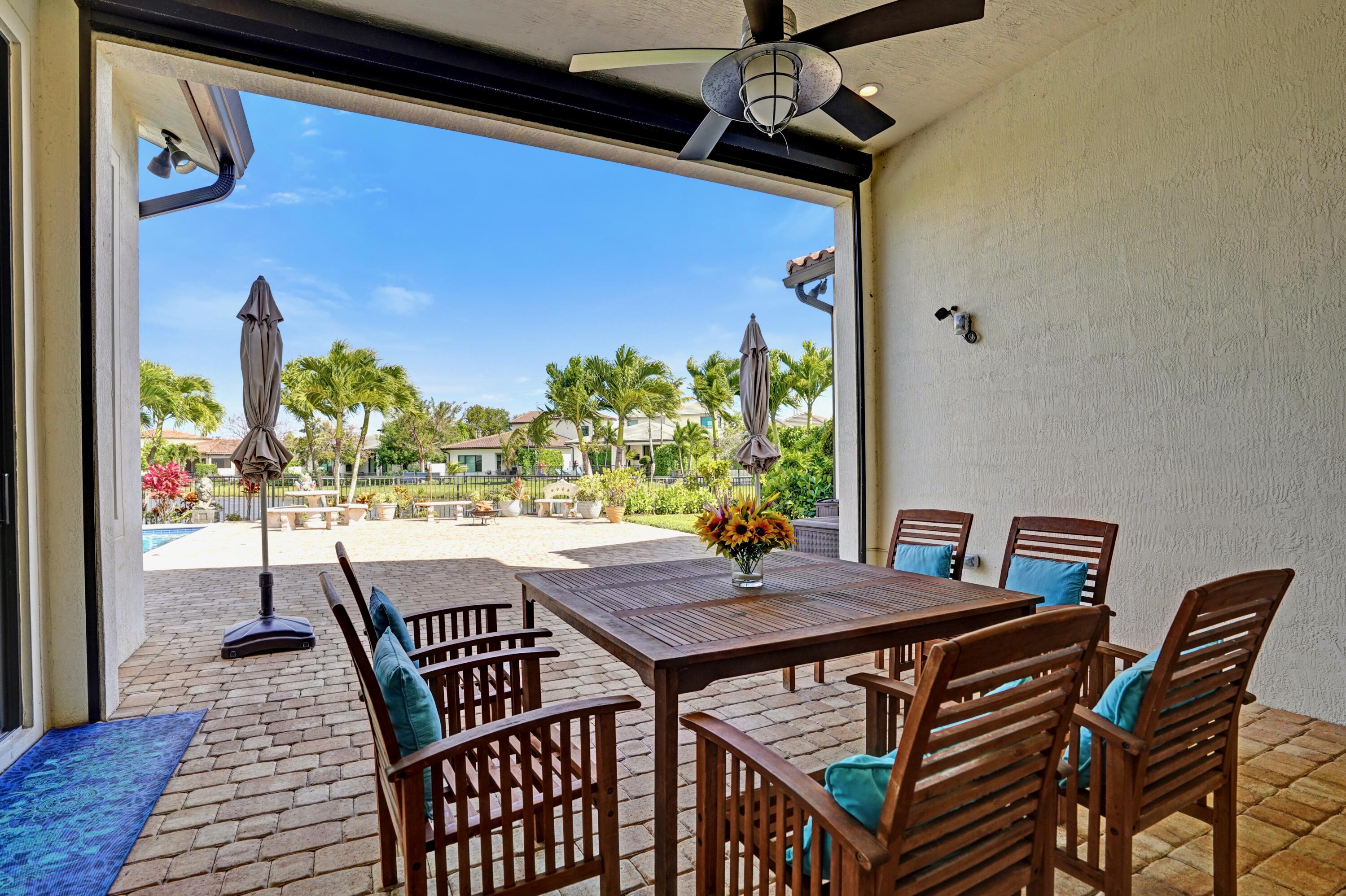 PALM MEADOWS ESTATES - Residential