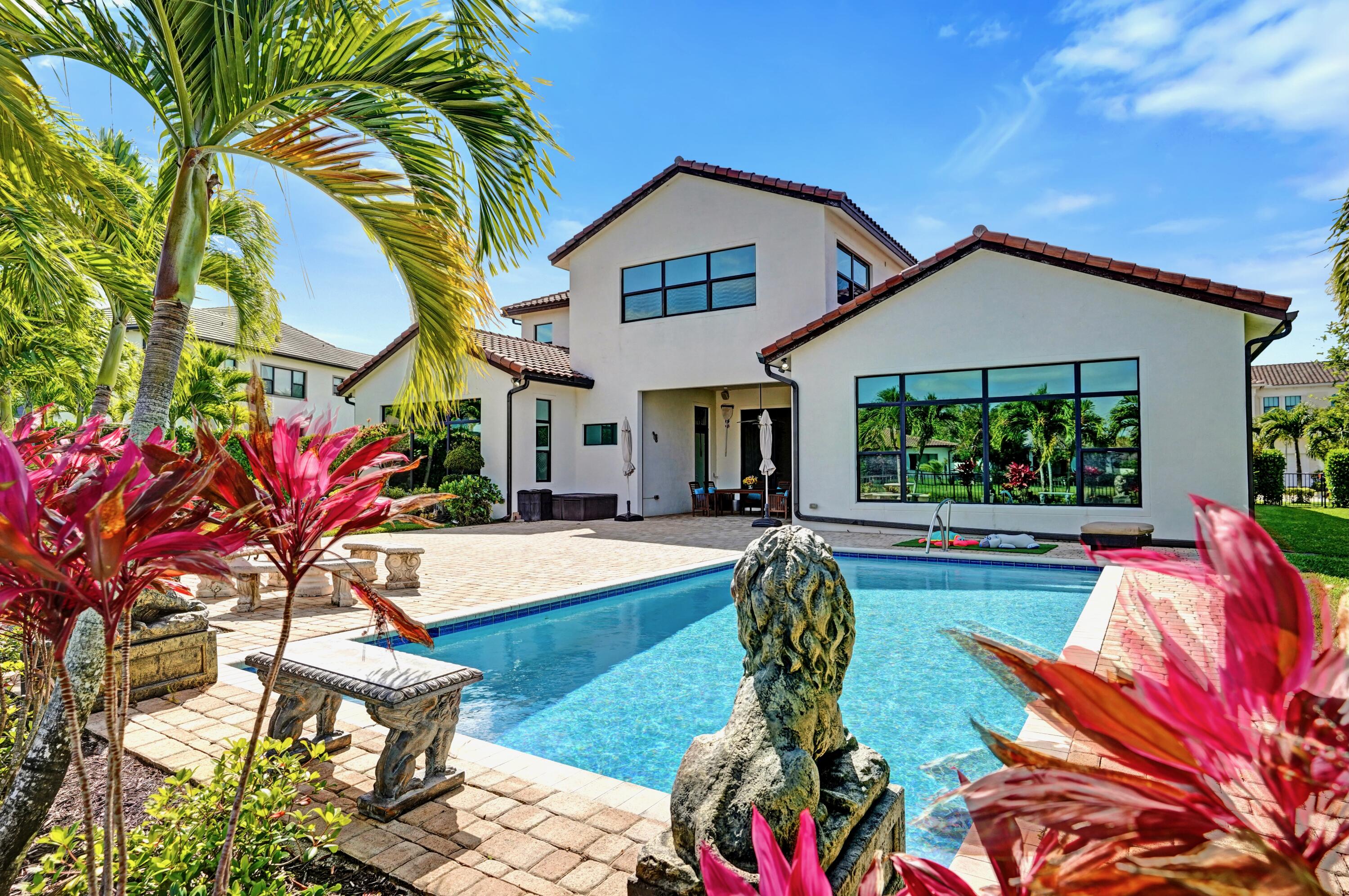 PALM MEADOWS ESTATES - Residential