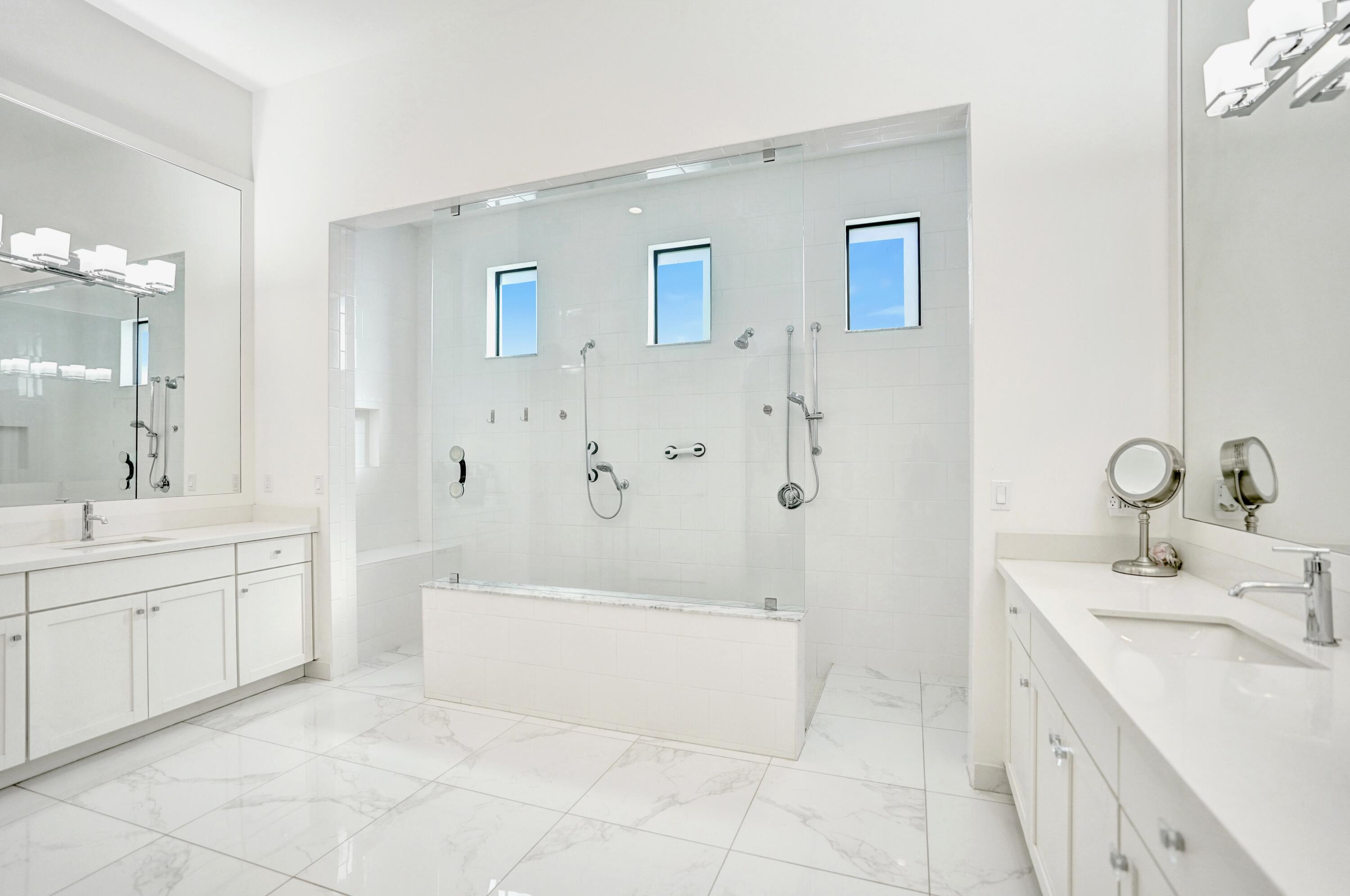 PALM MEADOWS ESTATES - Residential