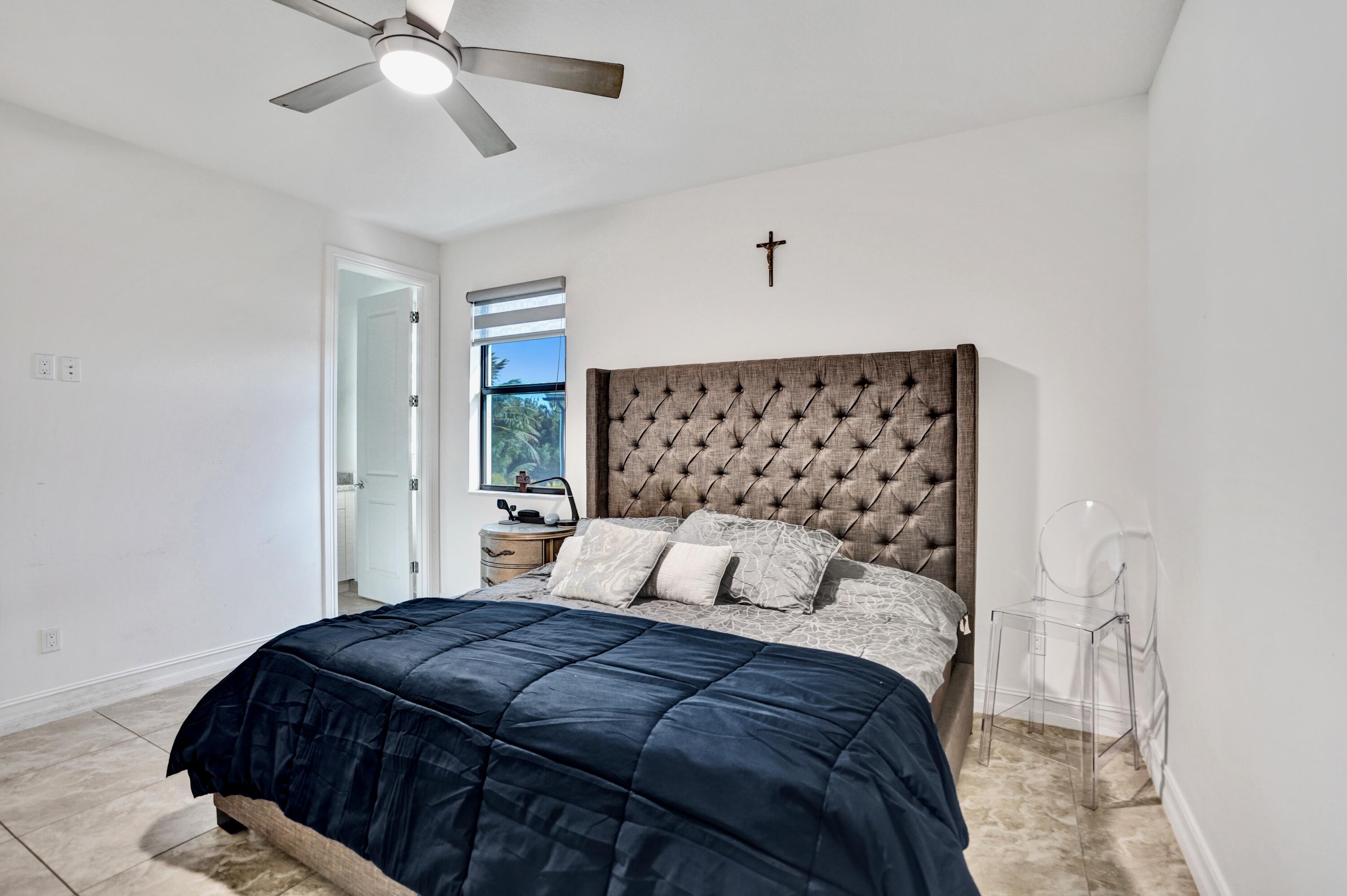 PALM MEADOWS ESTATES - Residential