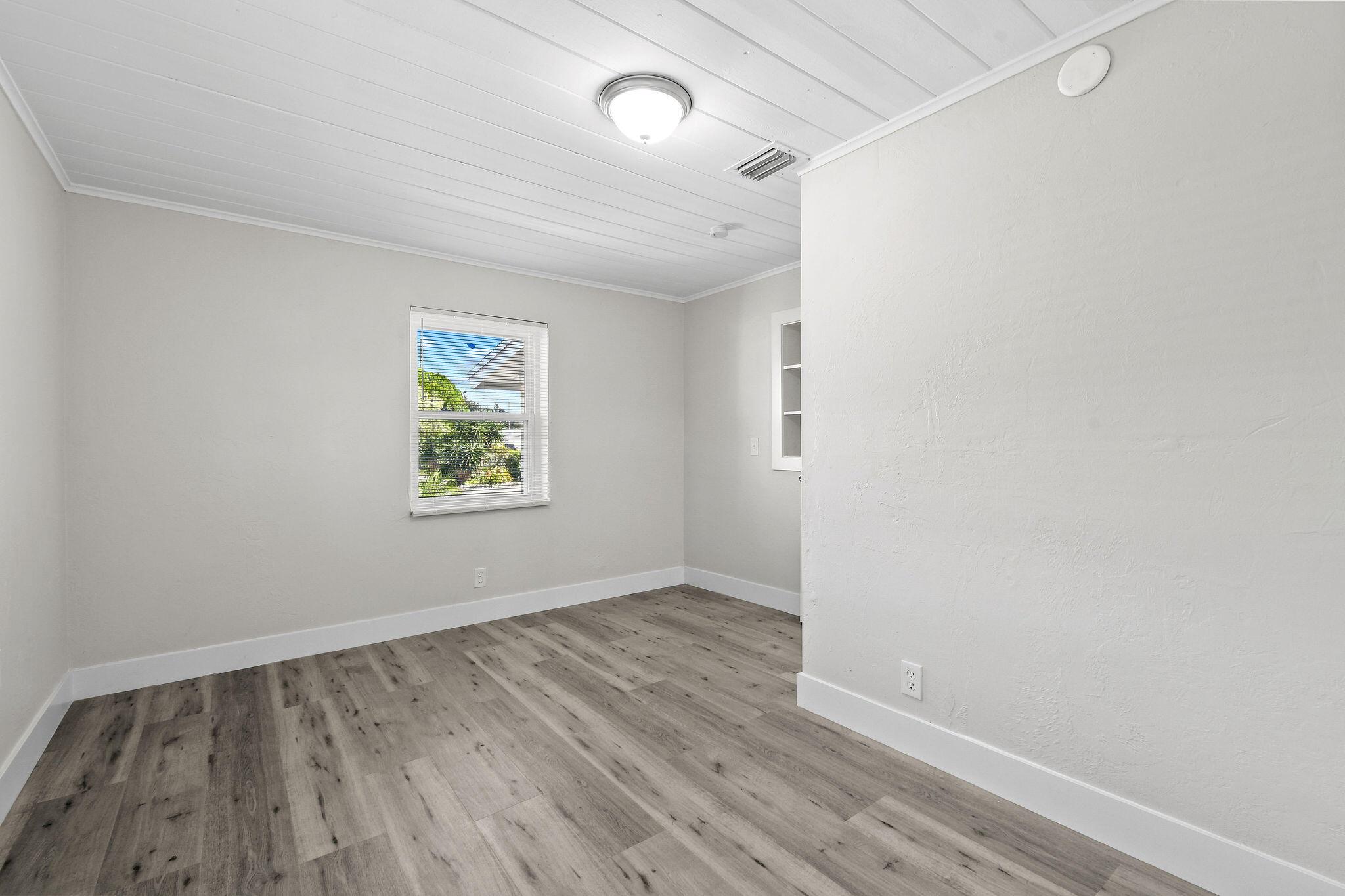 Monroe Heights - Residential