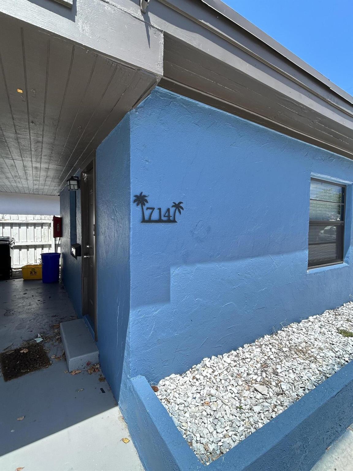 LAKE WORTH TOWN OF - Residential Lease