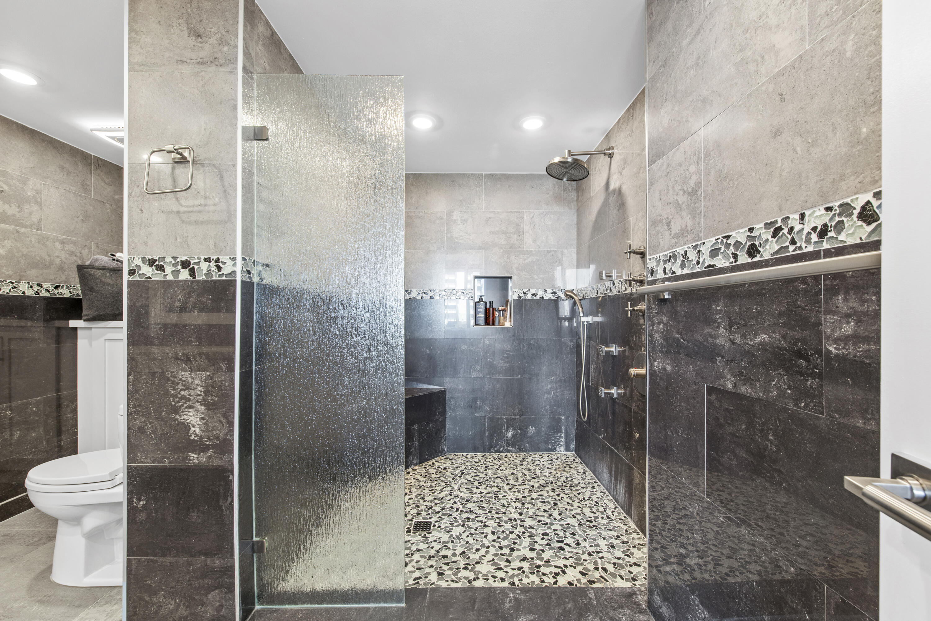 TRAFALGAR OF HIGHLAND BEACH CONDO - Residential