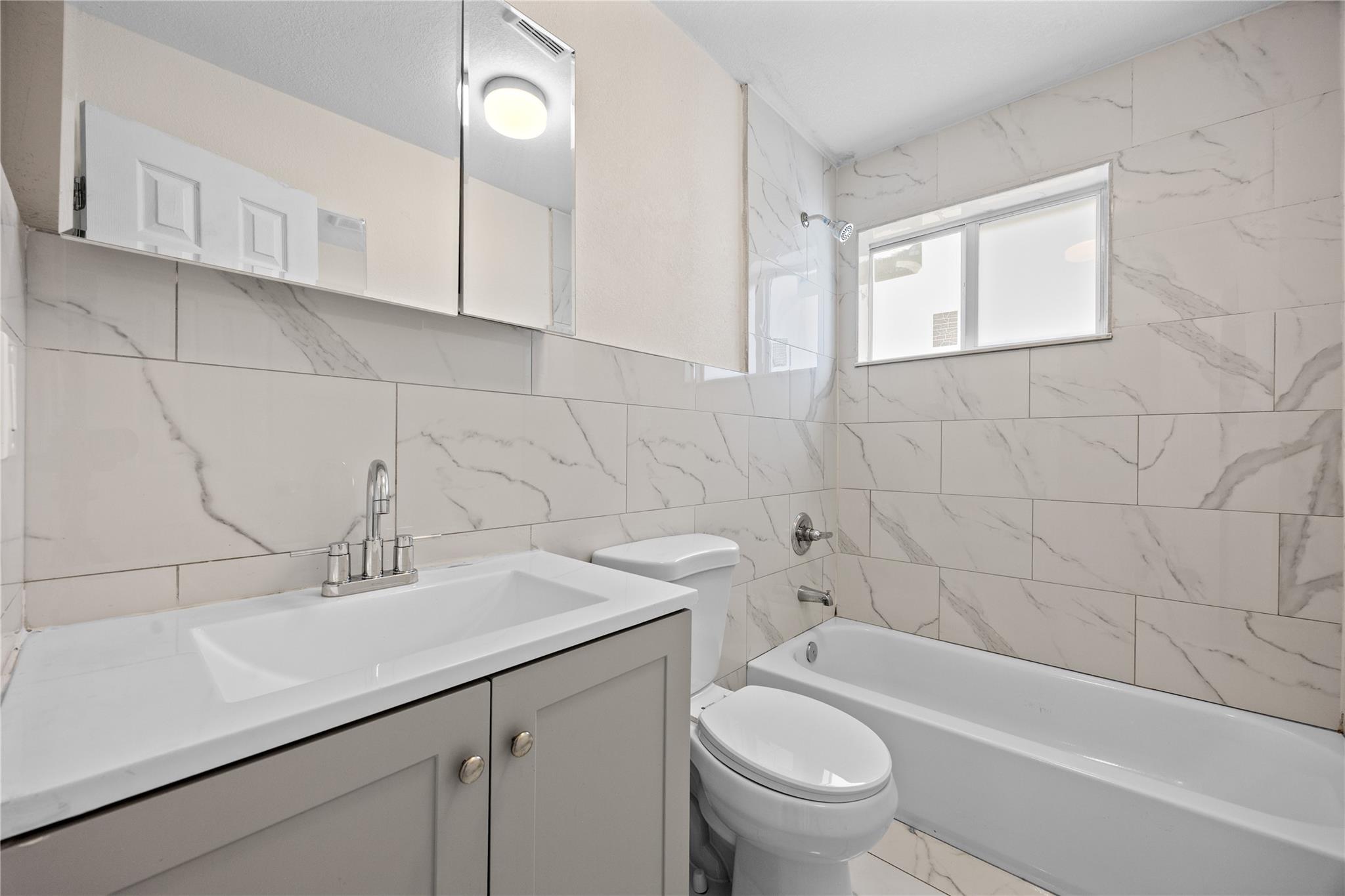 Fulford By Sec H - Residential Lease