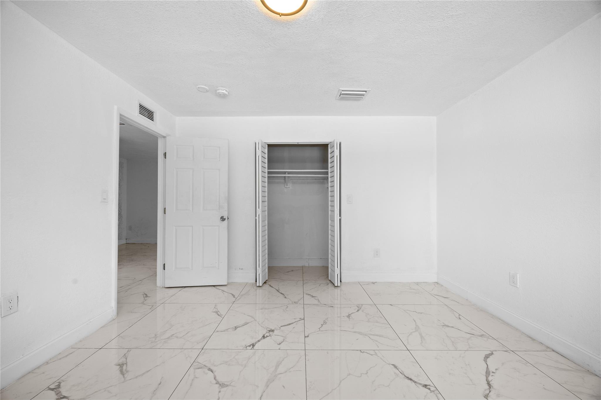 Fulford By Sec H - Residential Lease