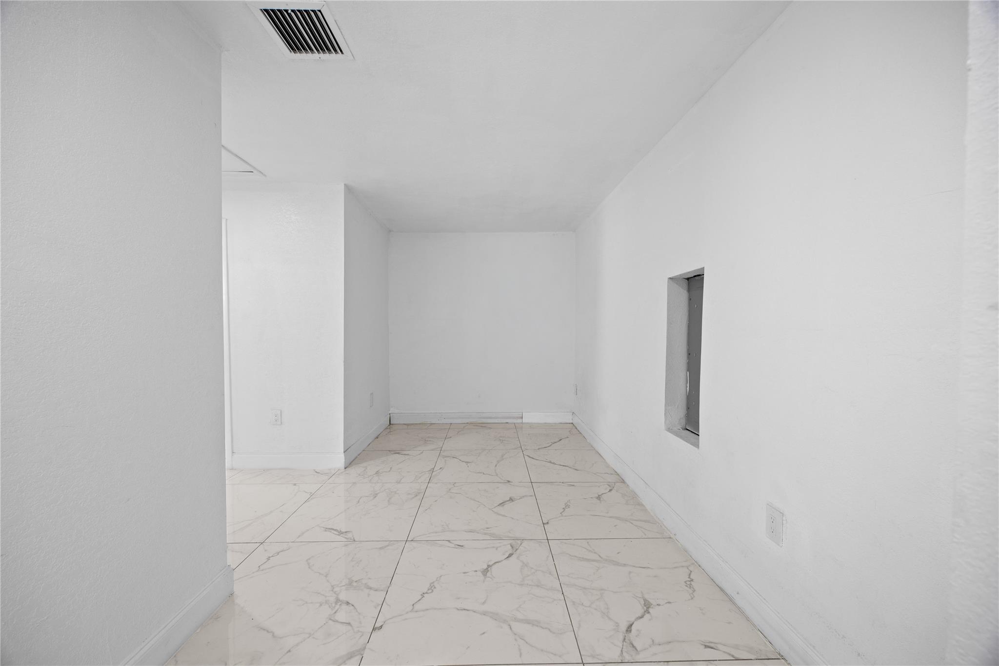 Fulford By Sec H - Residential Lease