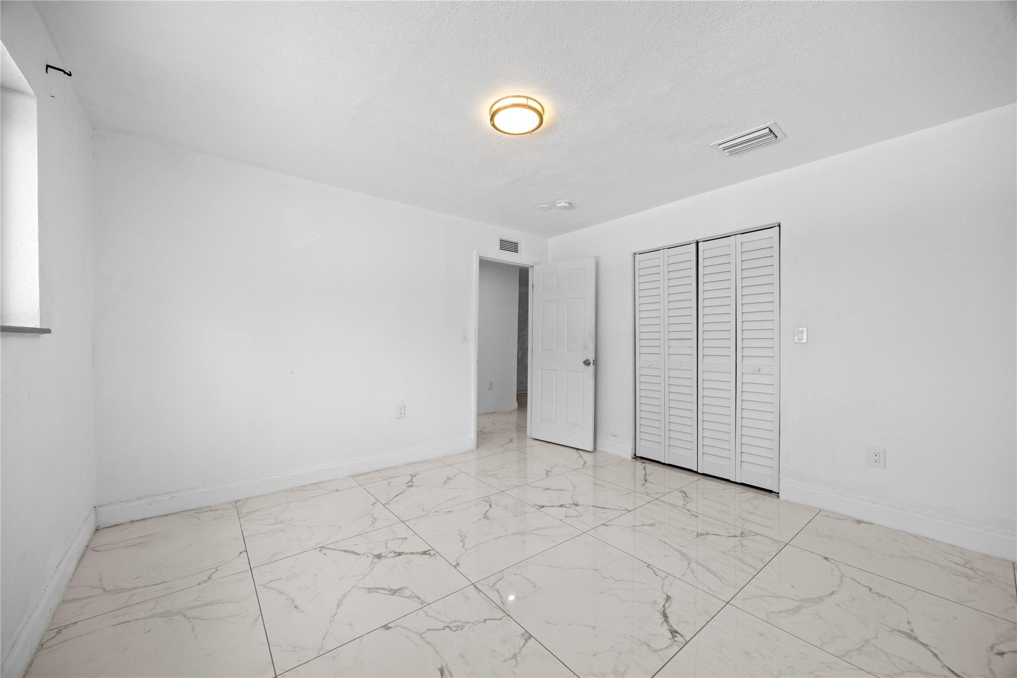 Fulford By Sec H - Residential Lease