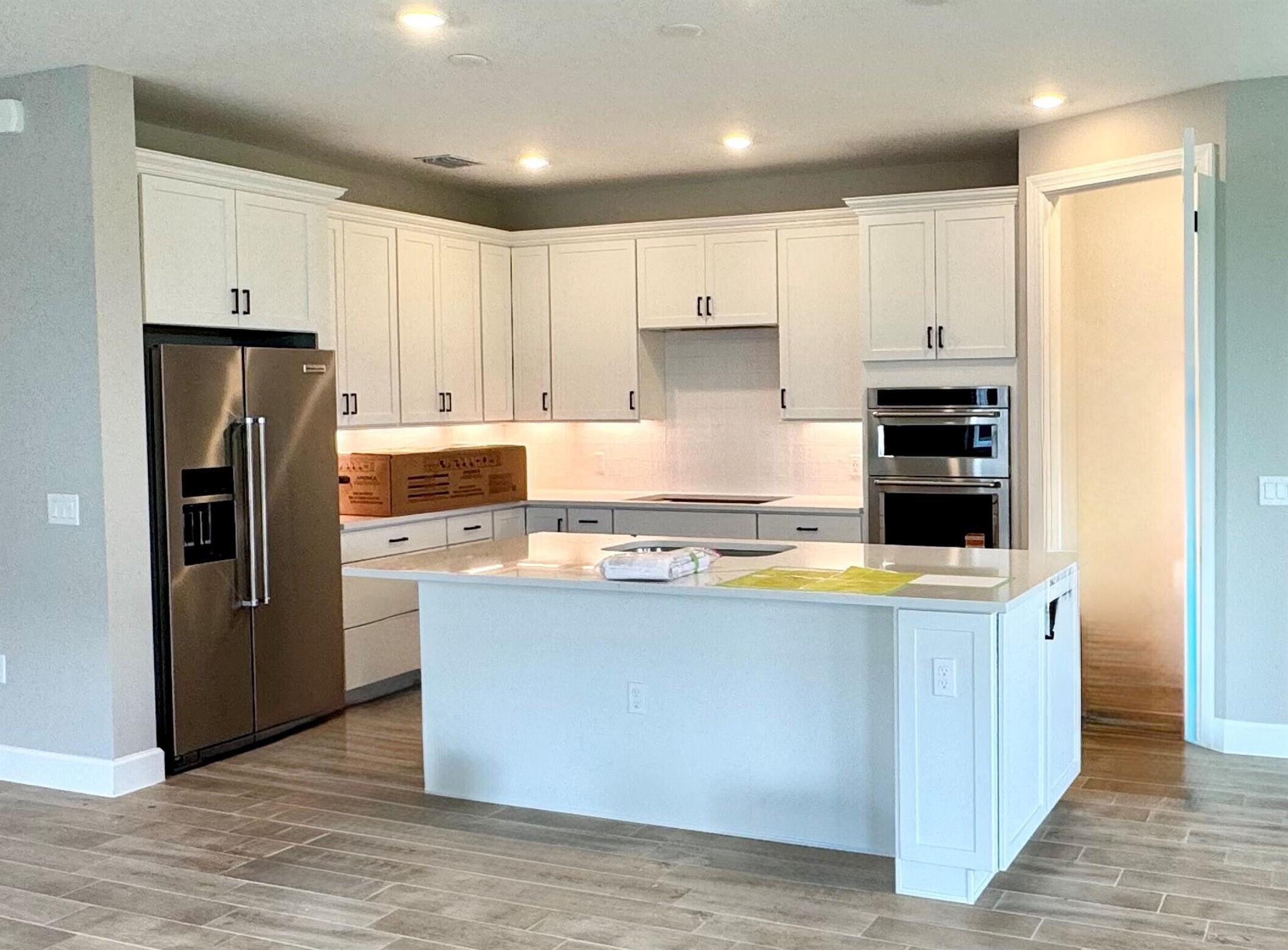 DEL WEBB TRADTION - Residential