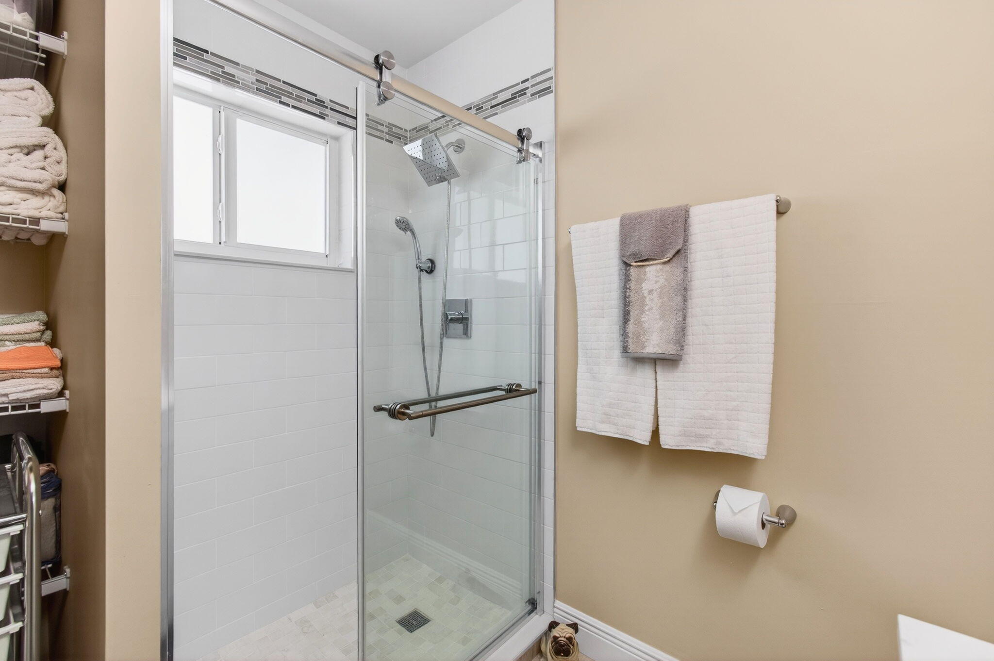 VILLAGE OF ORIOLE - Residential