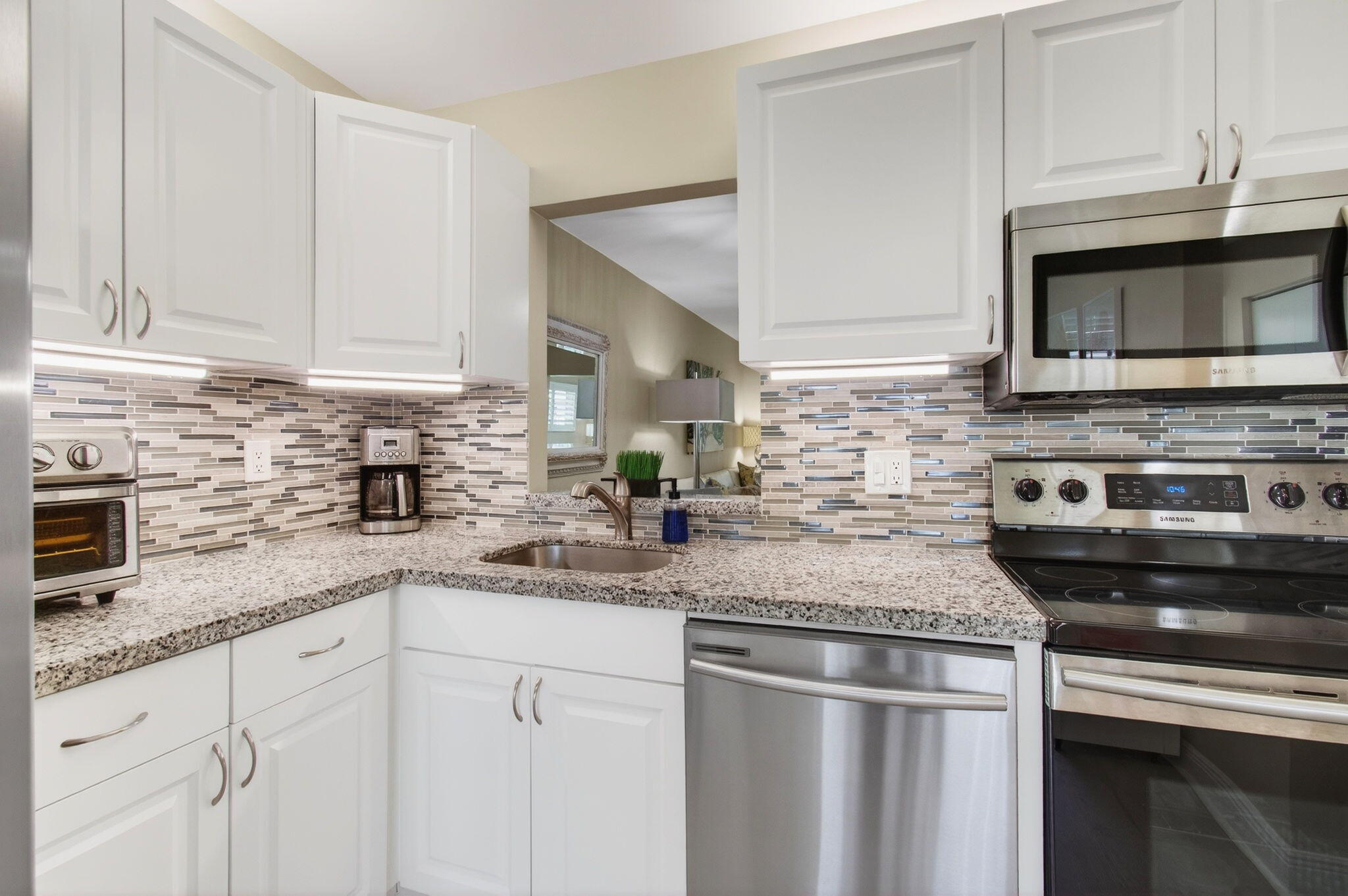 VILLAGE OF ORIOLE - Residential