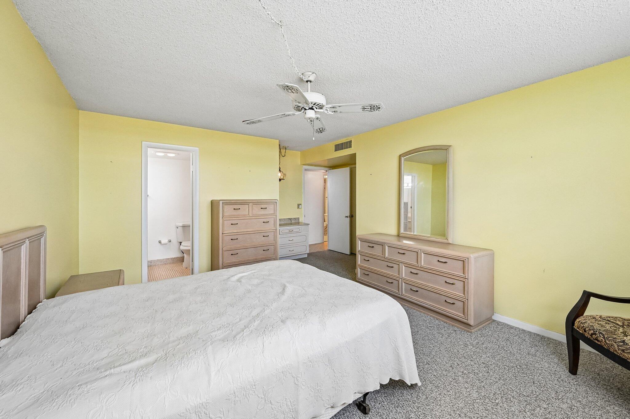 BOCA TEECA CONDO 3 - Residential