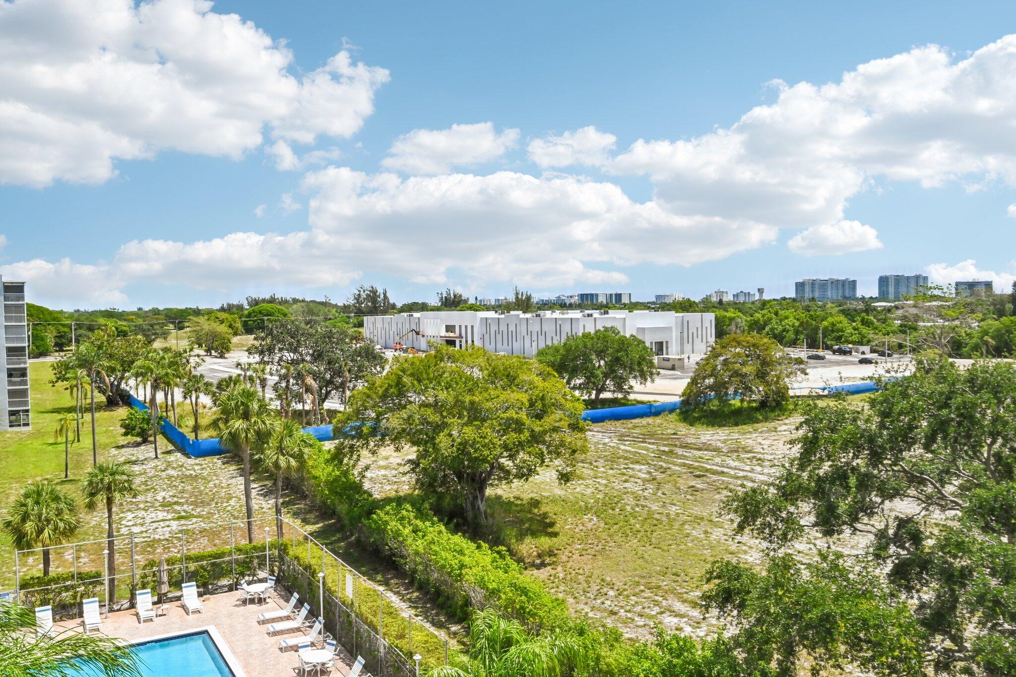 BOCA TEECA CONDO 3 - Residential