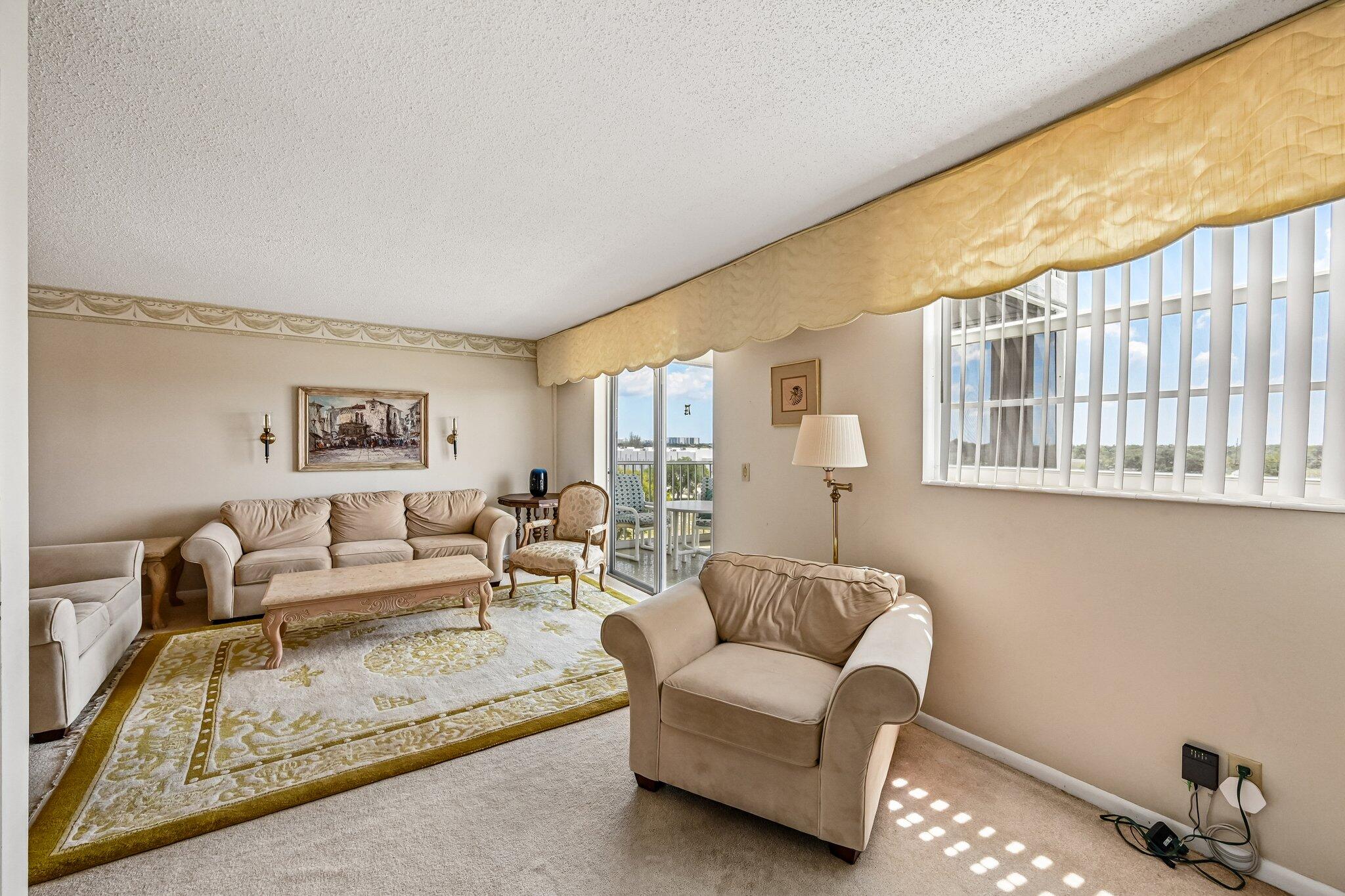 BOCA TEECA CONDO 3 - Residential