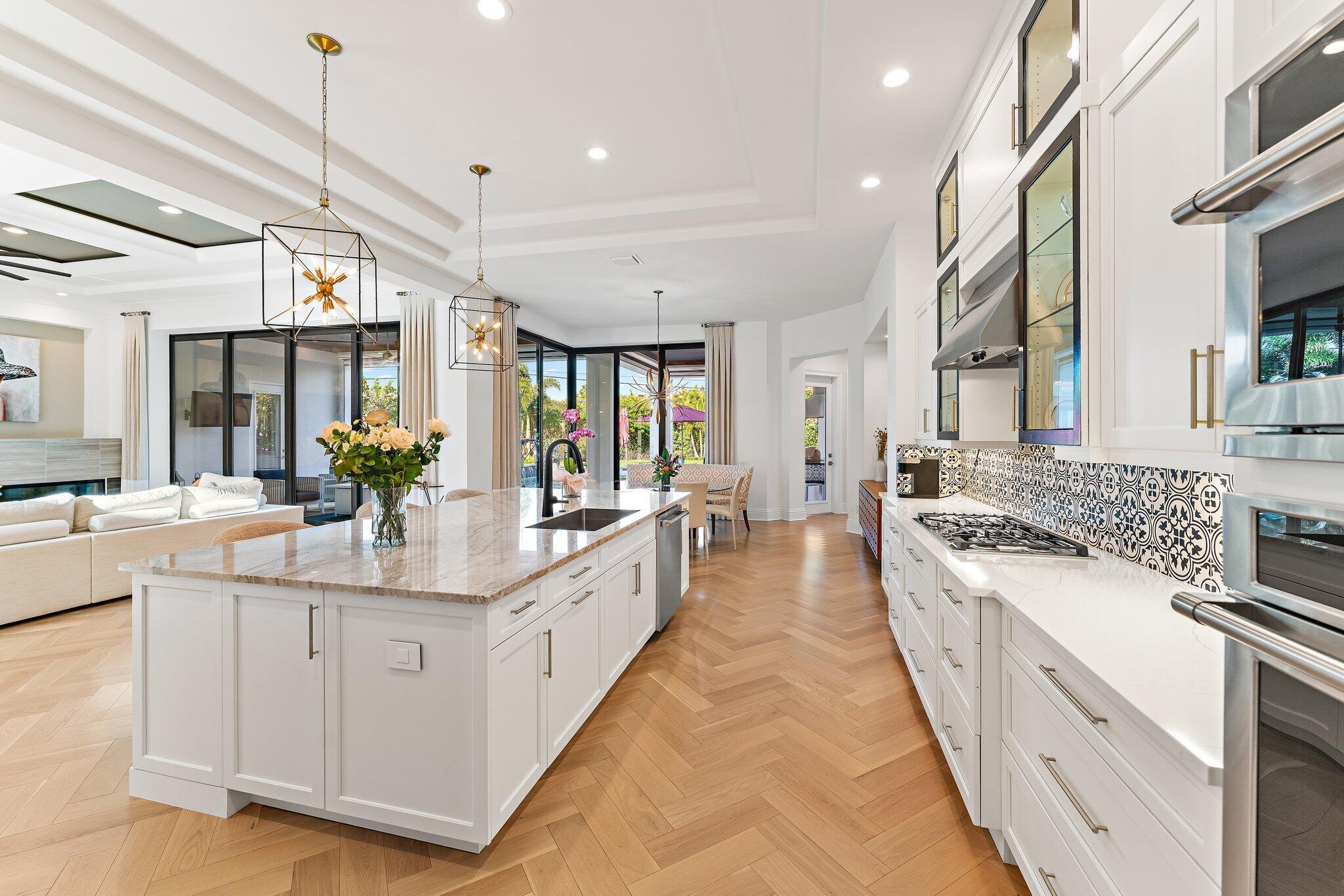 INDIAN HILLS - Residential