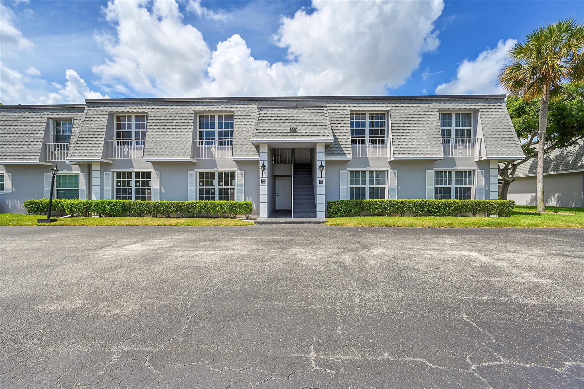 380 NW 69th Ave 106