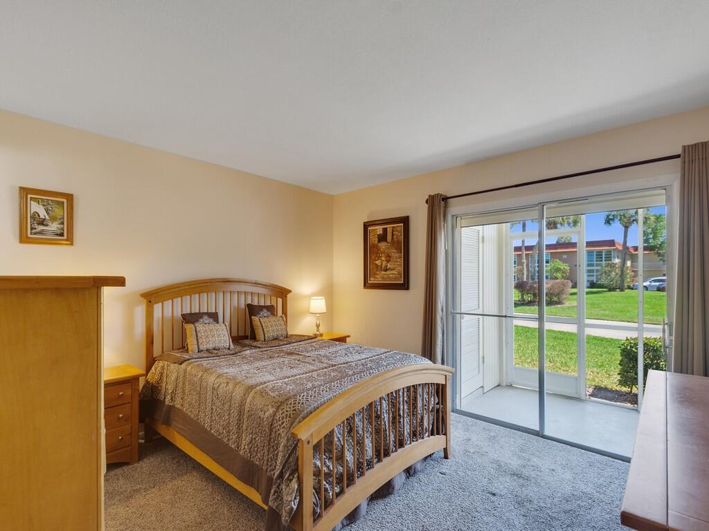 VISTA ROYALE PHASE IV BLDGS 83-111 - Residential