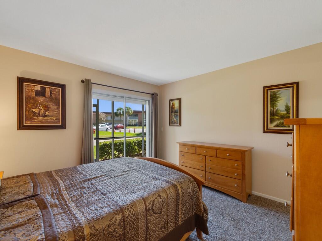 VISTA ROYALE PHASE IV BLDGS 83-111 - Residential