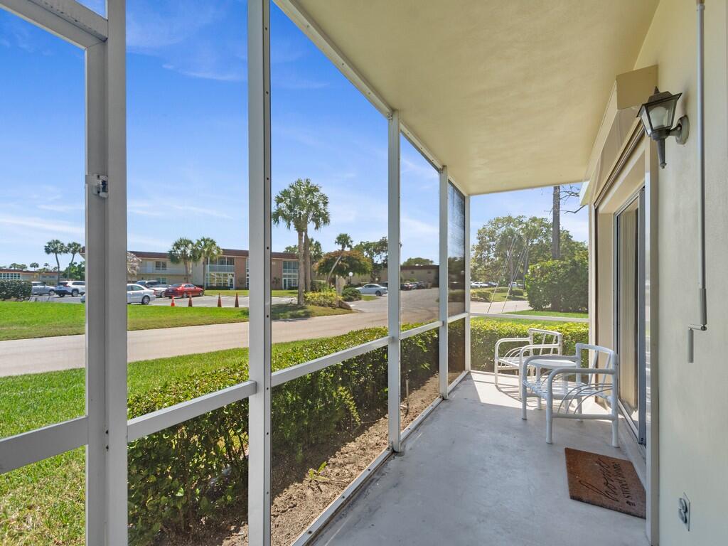 VISTA ROYALE PHASE IV BLDGS 83-111 - Residential