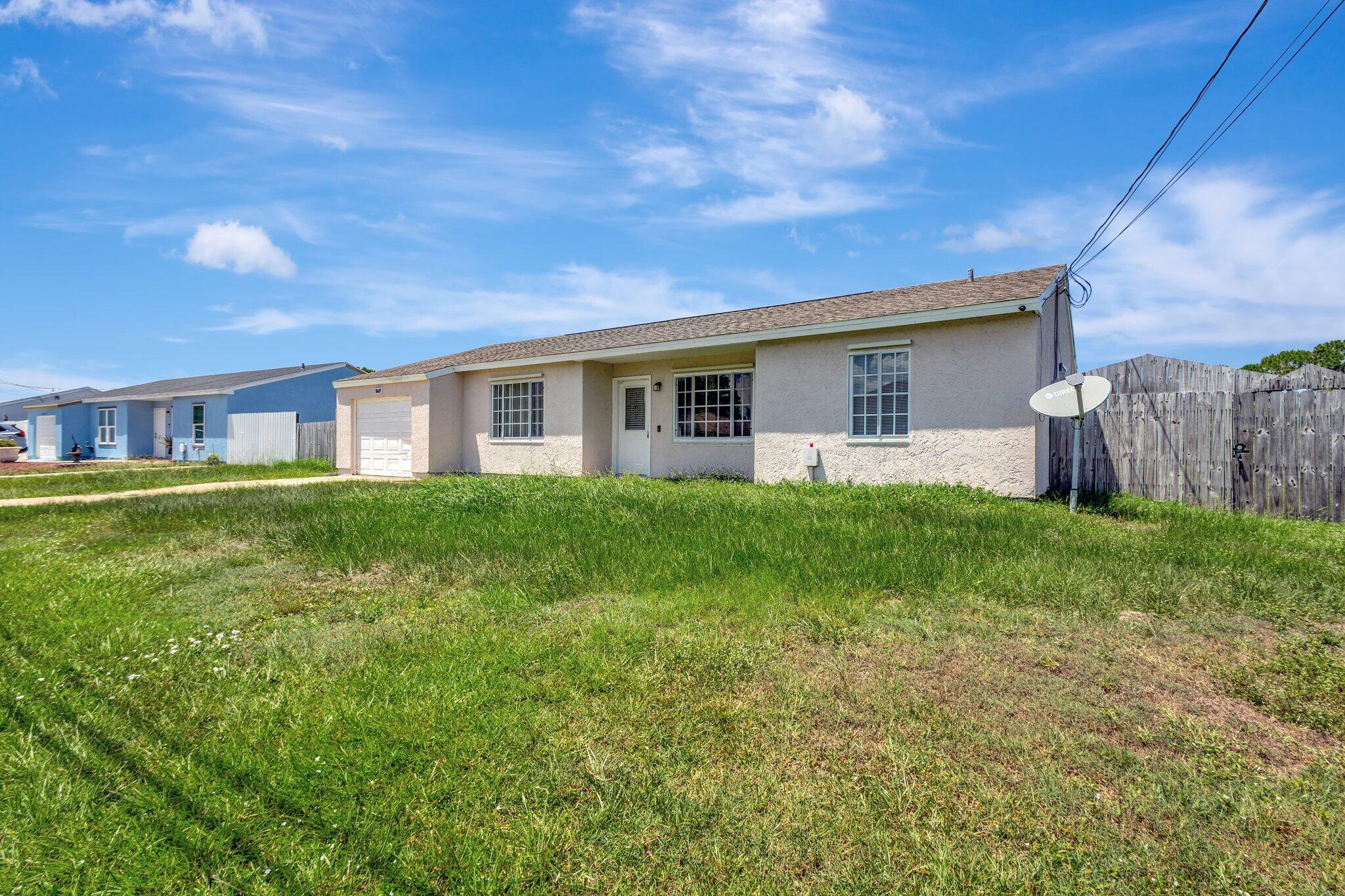 PORT ST LUCIE SECTION 62 - Residential