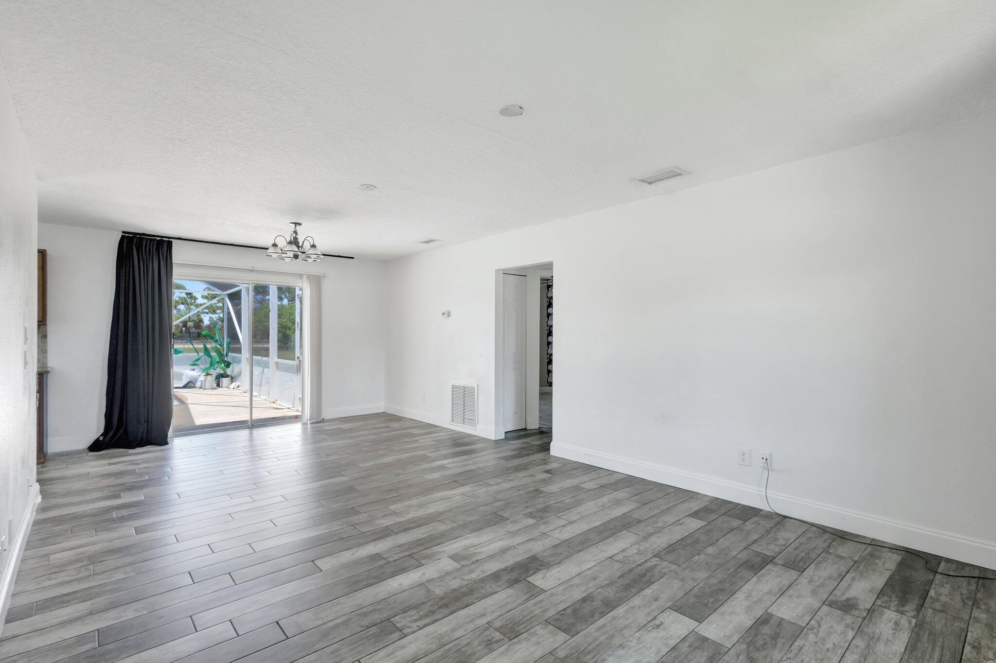 PORT ST LUCIE SECTION 62 - Residential