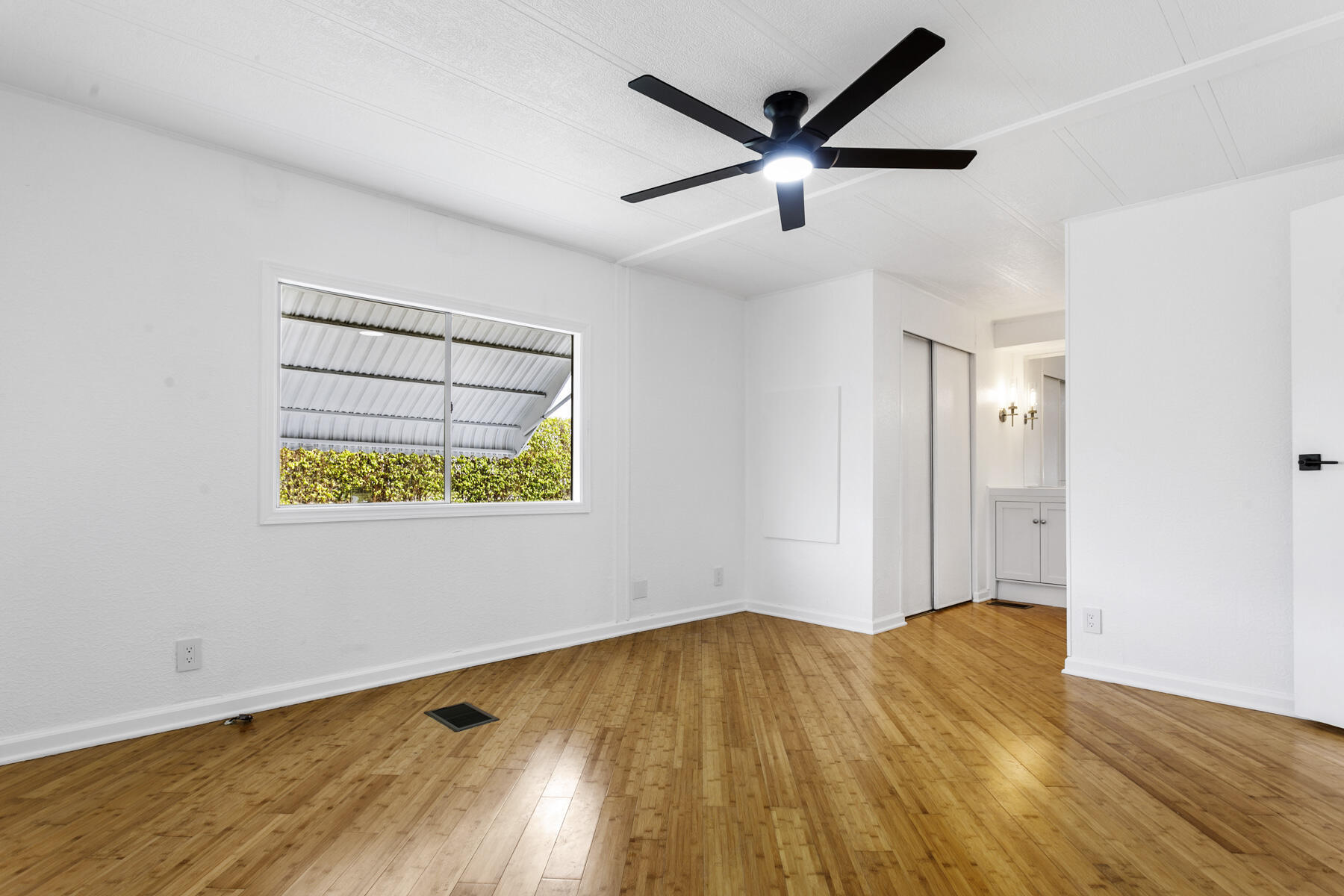 JAMAICA BAY MOBILE HOME CO OP - Residential