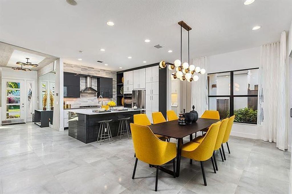 Photo of 17300 Pagoda Palms Drive, Boca Raton, FL 33496 (MLS # R11001822)