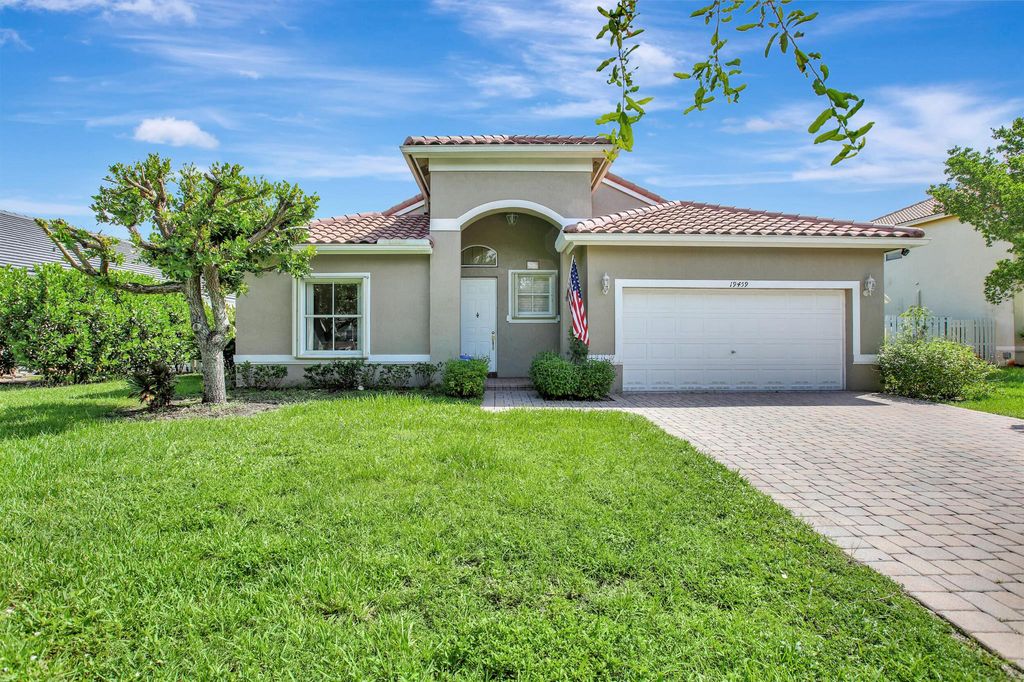 Photo of 19459 SW 29th Court, Miramar, FL 33029 (MLS # R10904516)