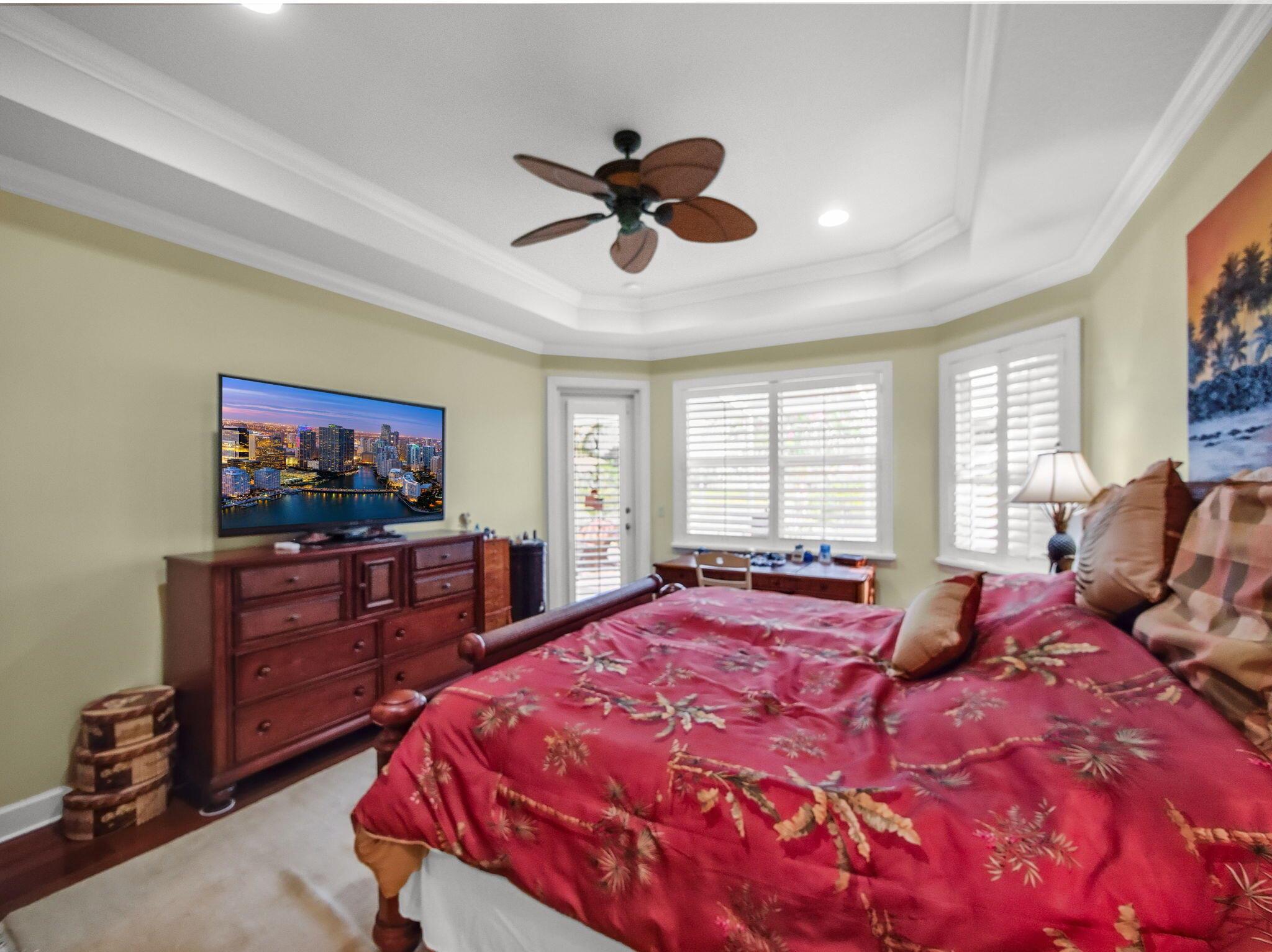 1128 Lakeshore Drive