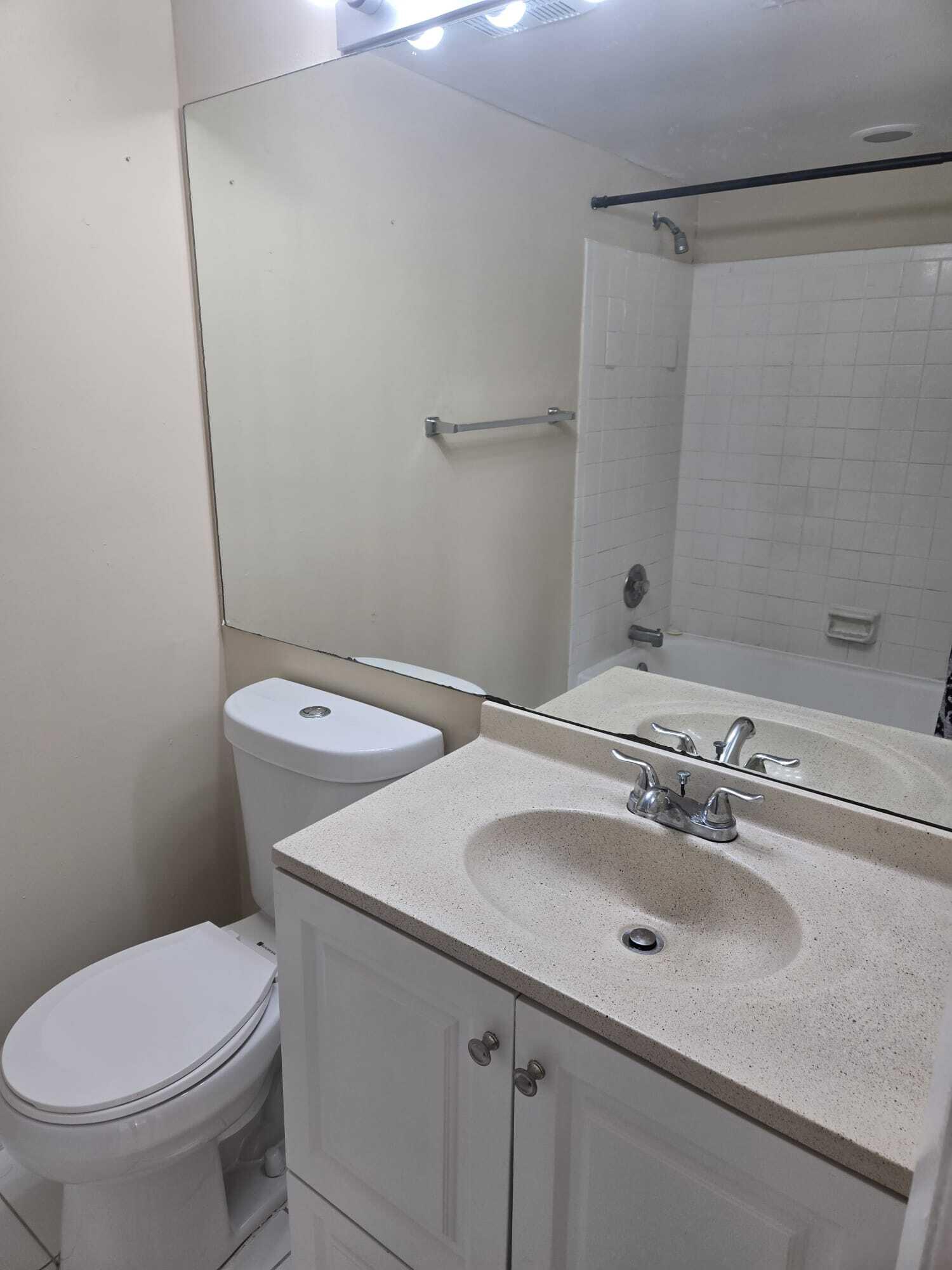 SUN VISTA GARDENS CONDO - Residential Lease