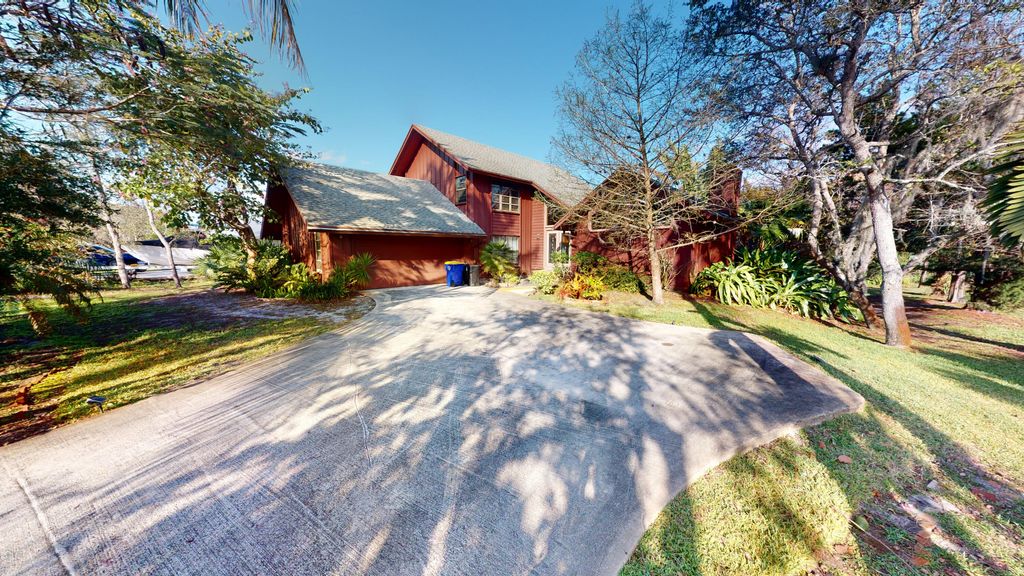 Photo of 723 SW River Court, Palm City, FL 34990 (MLS # R10861331)