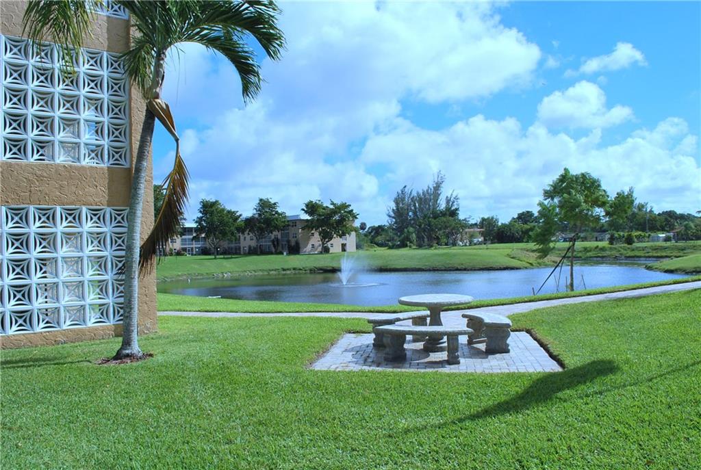 SANDALFOOT SOUTH - Residential