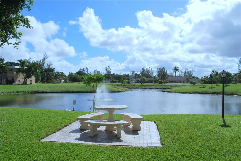 SANDALFOOT SOUTH - Residential
