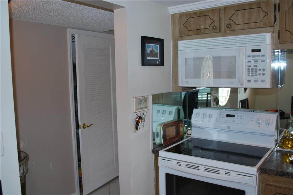 SANDALFOOT SOUTH - Residential
