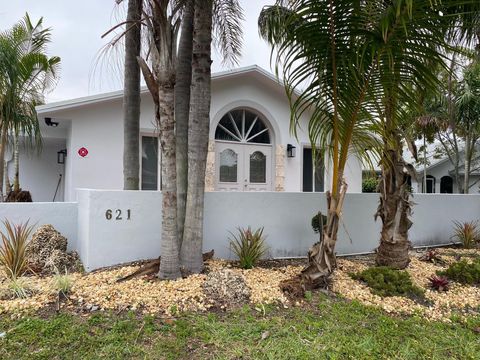 A home in Dania Beach