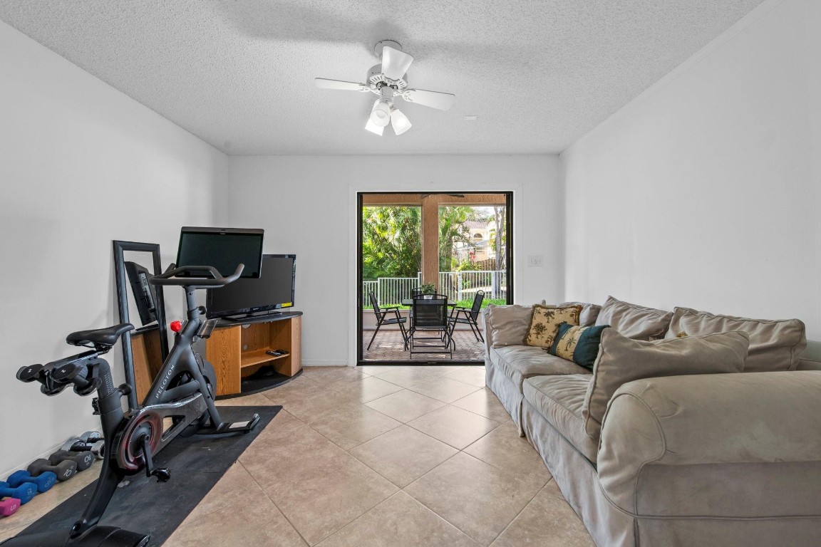 Fairway Cove 80-40 B - Residential