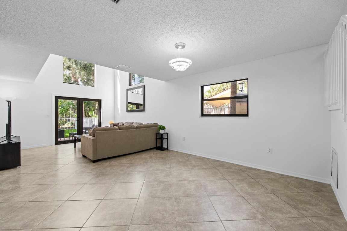 Fairway Cove 80-40 B - Residential