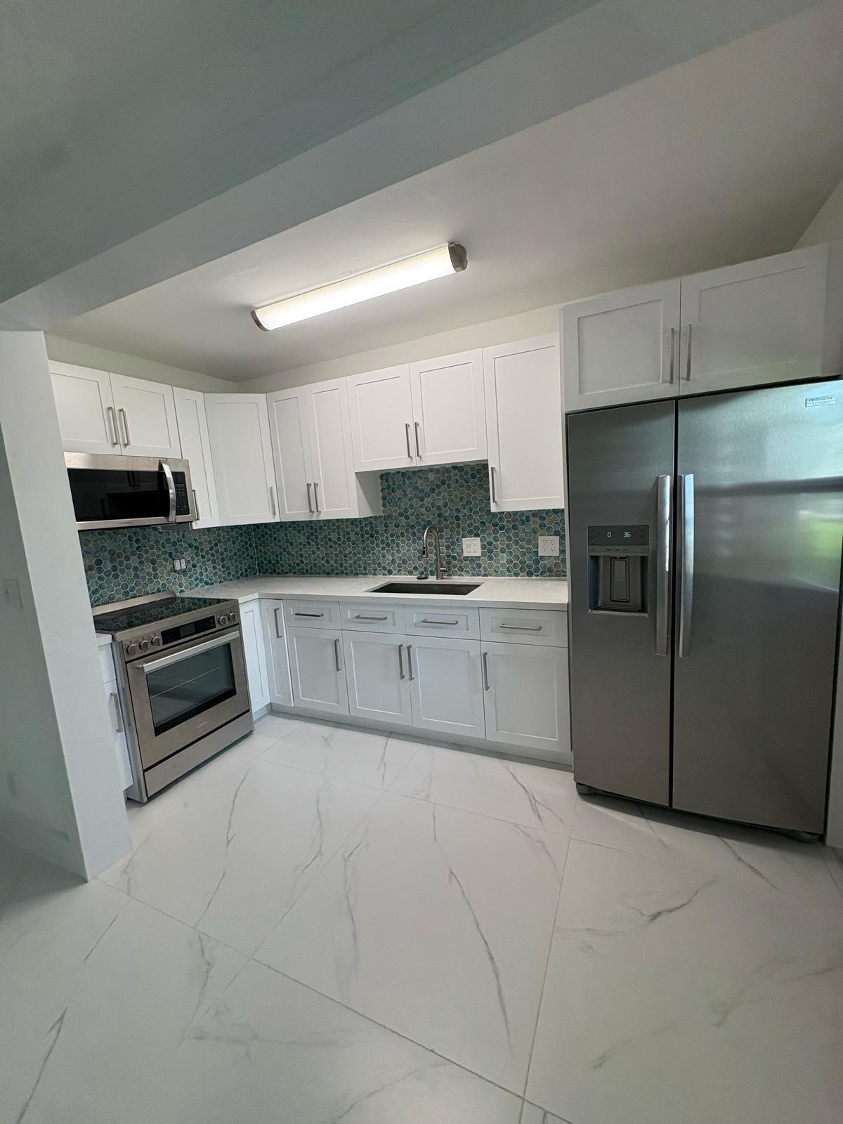 BUCKINGHAM CONDO - Residential Lease