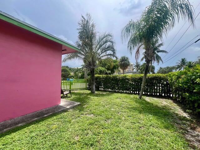 LANTANA POINT - Residential Lease