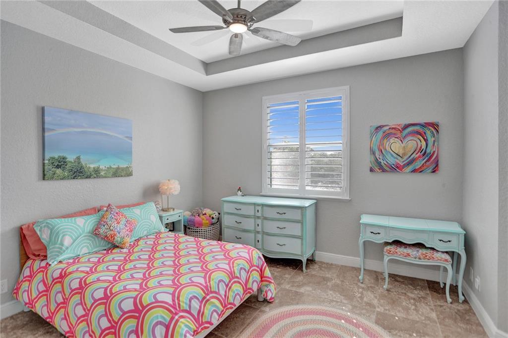 LIGHTHOUSE POINT - Residential