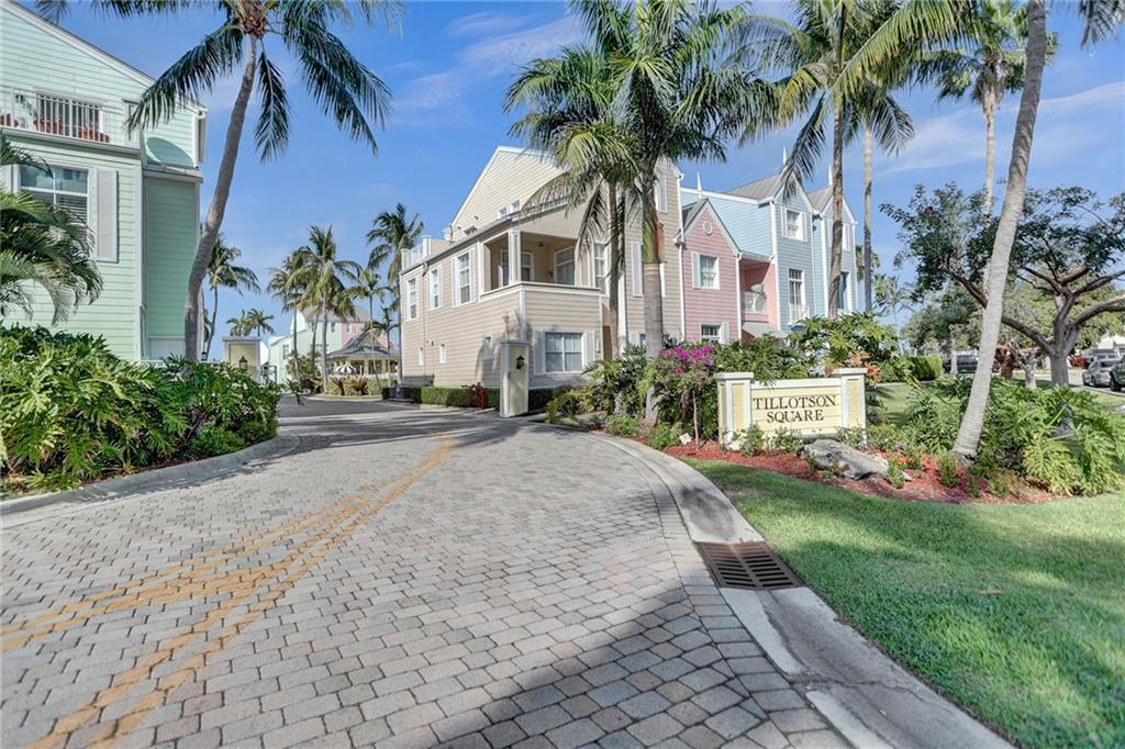 LIGHTHOUSE POINT - Residential