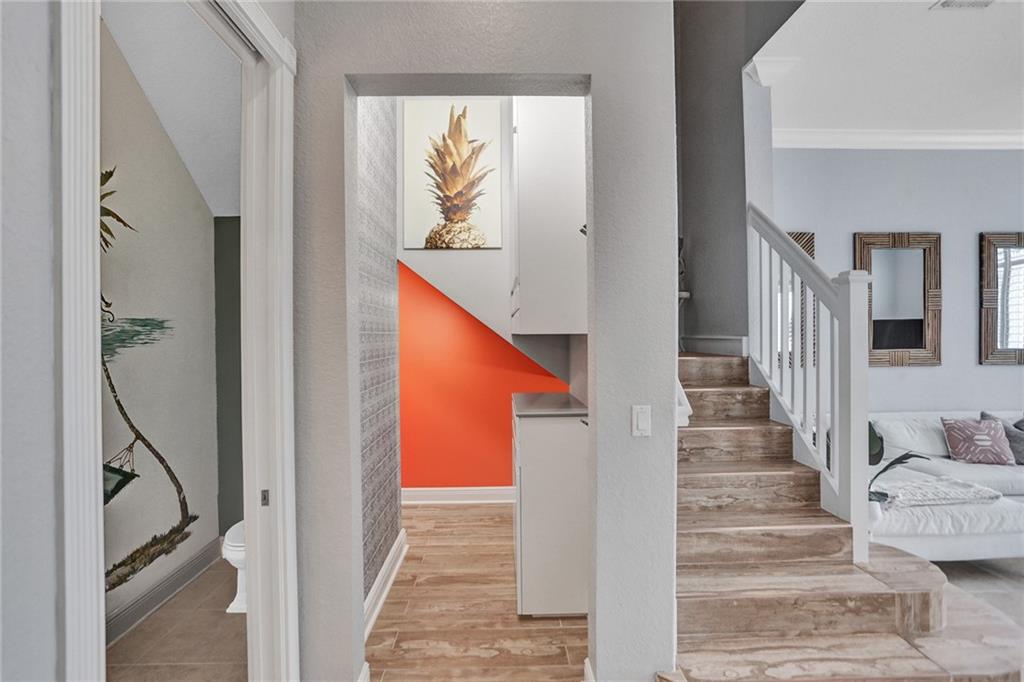 LIGHTHOUSE POINT - Residential