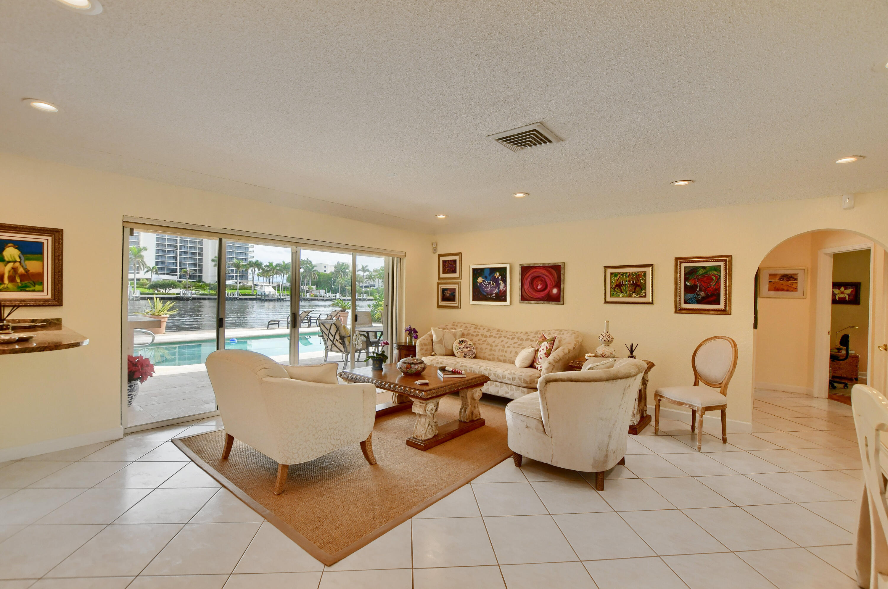 TROPIC ISLE 4TH SEC - Residential