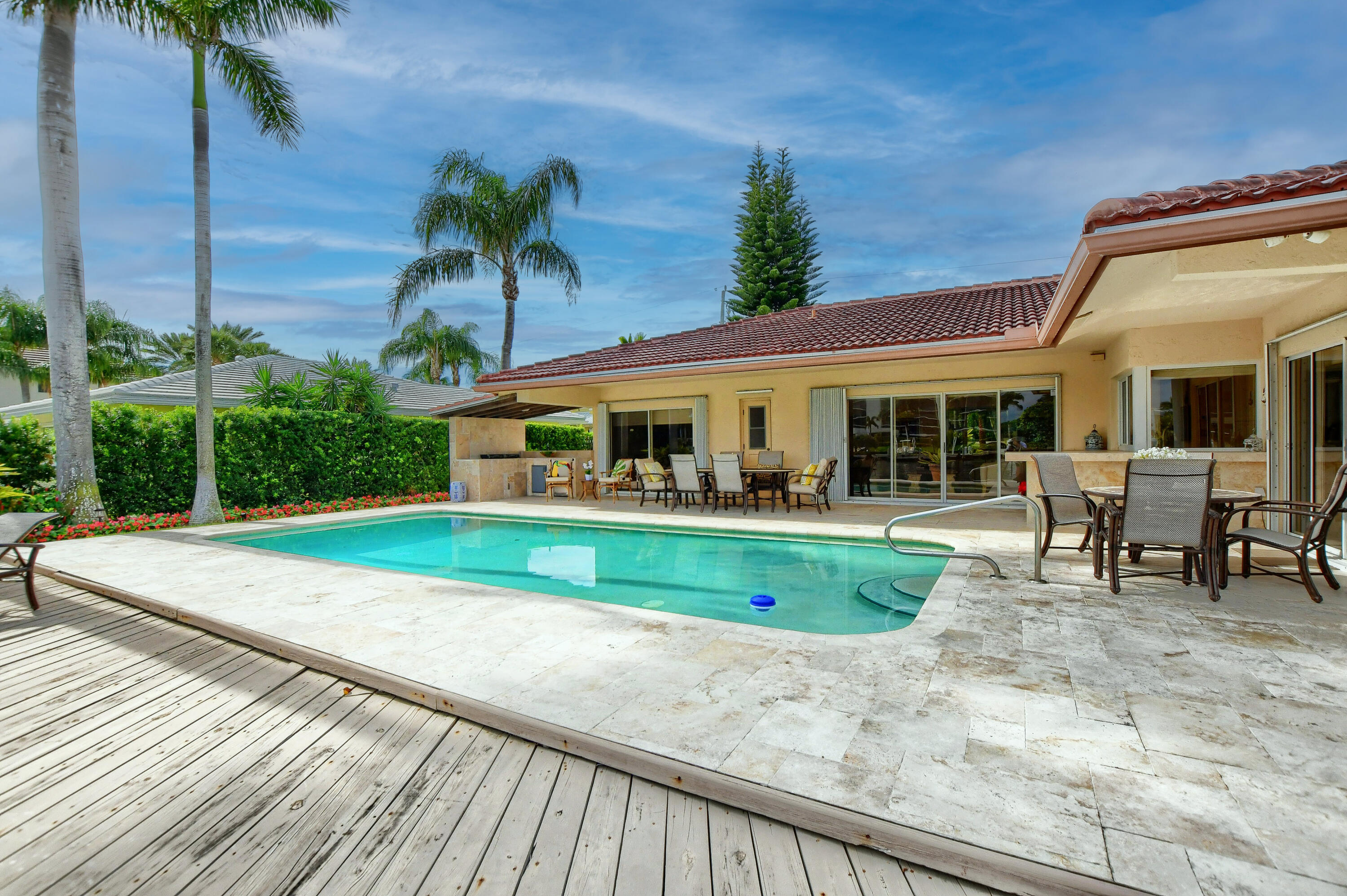 TROPIC ISLE 4TH SEC - Residential