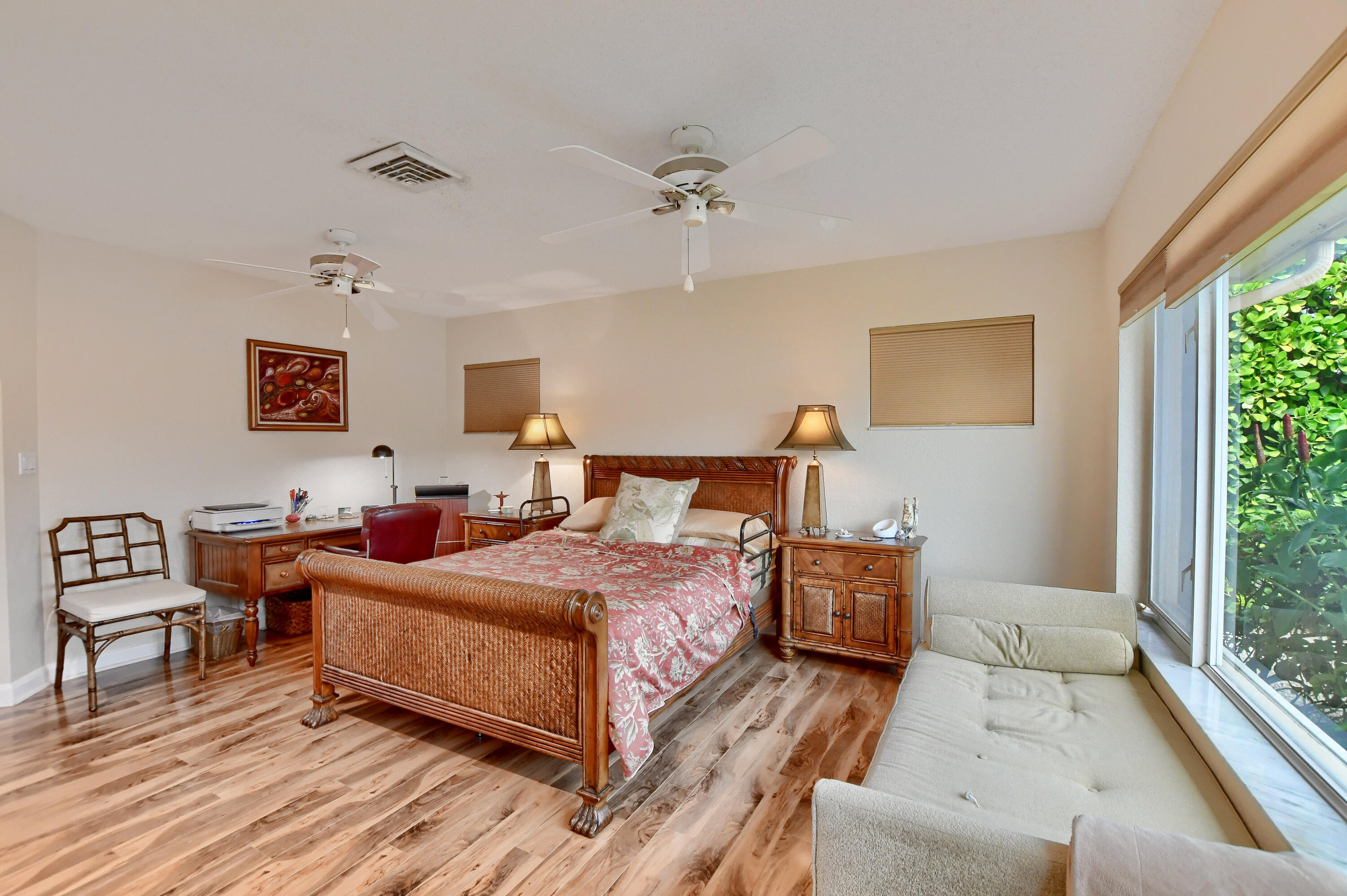 TROPIC ISLE 4TH SEC - Residential